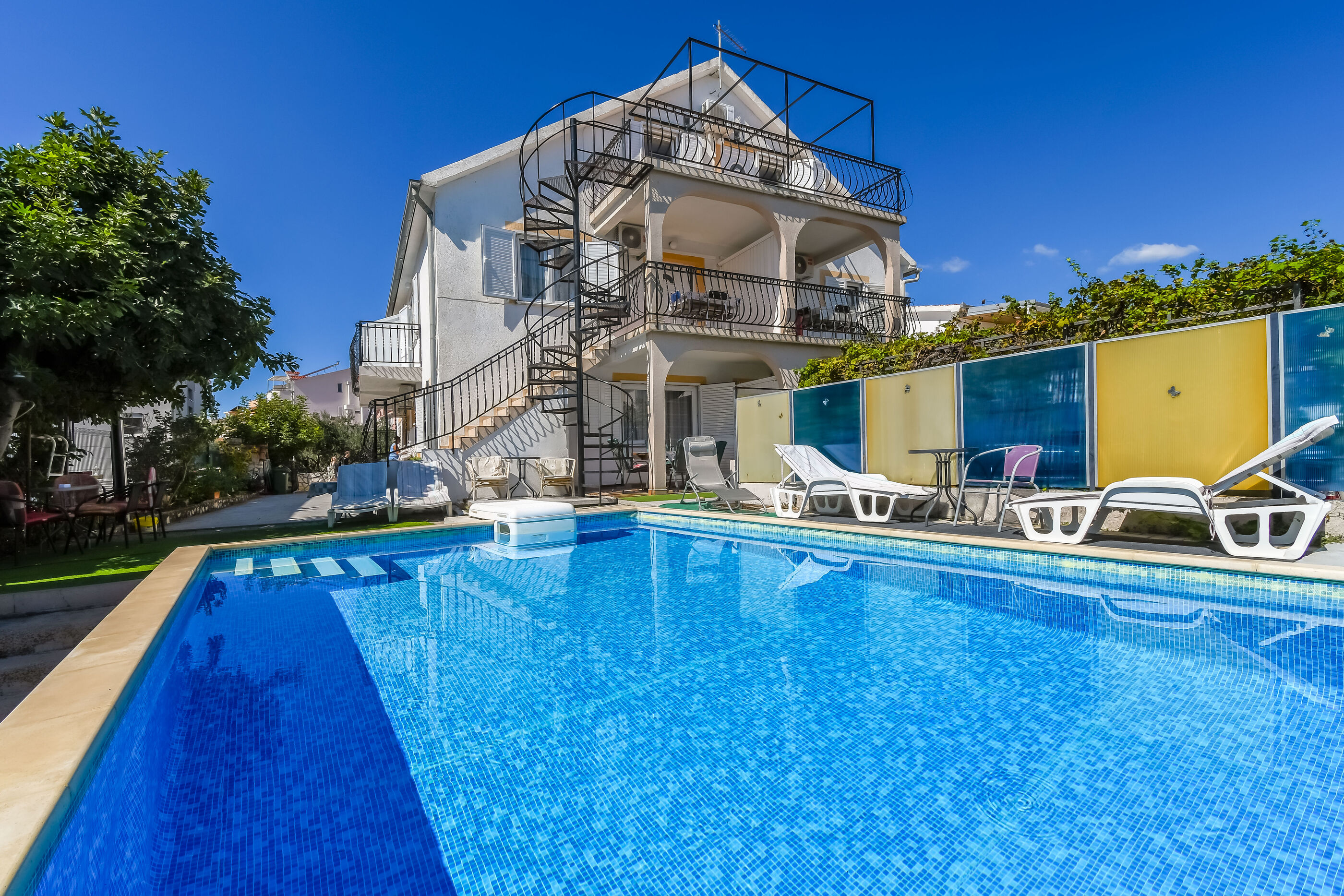 Apartments Fidelis 53351-A5