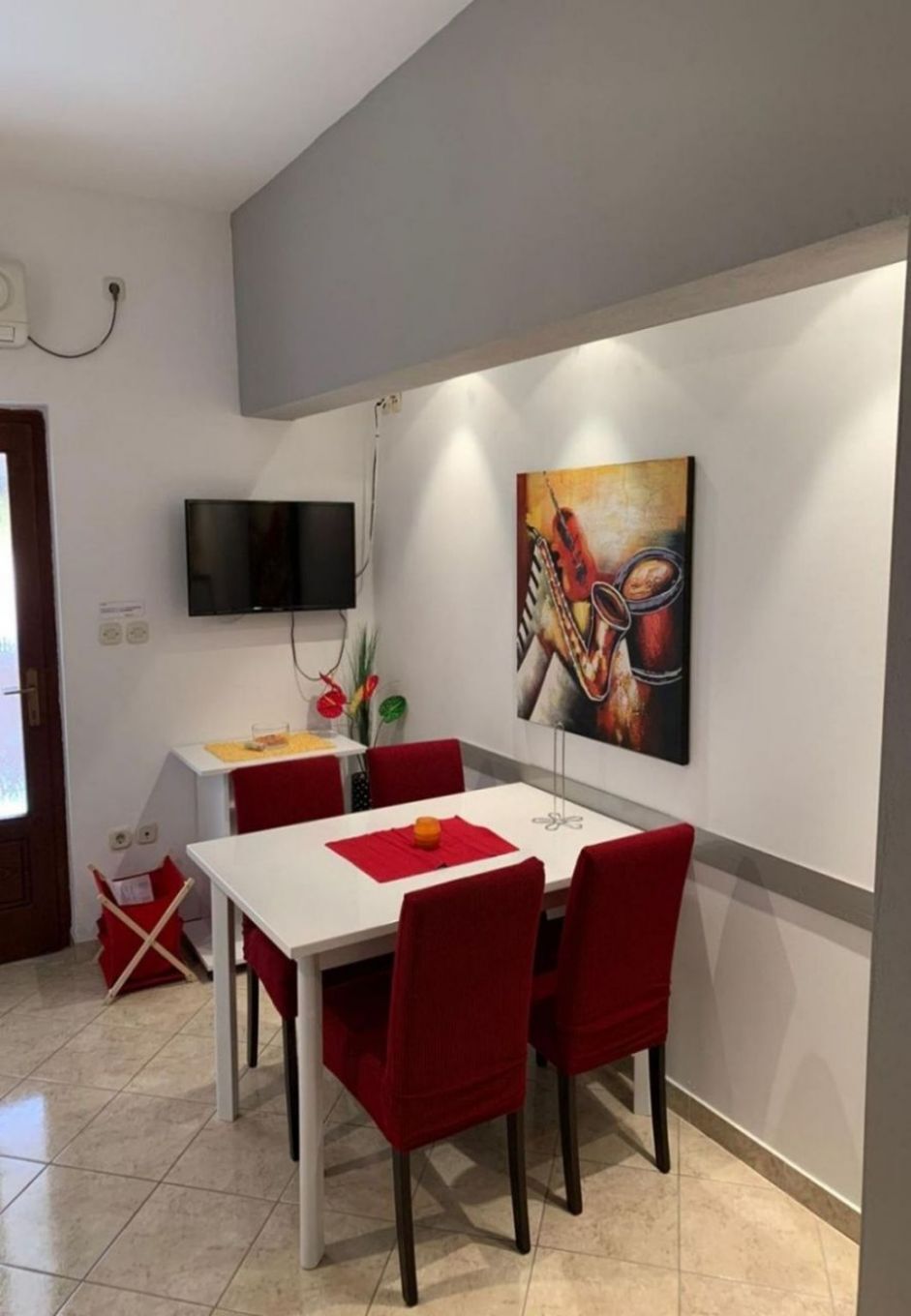 Apartments Antisa 10228-A2