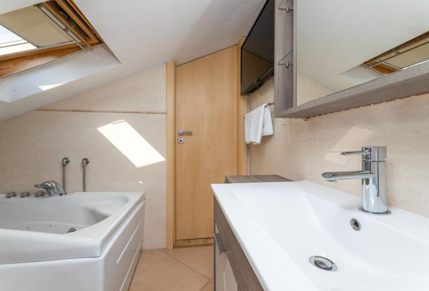 House Kristiana 108451-K1