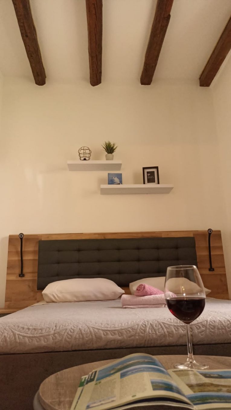 Apartment Ivan 11074-A1