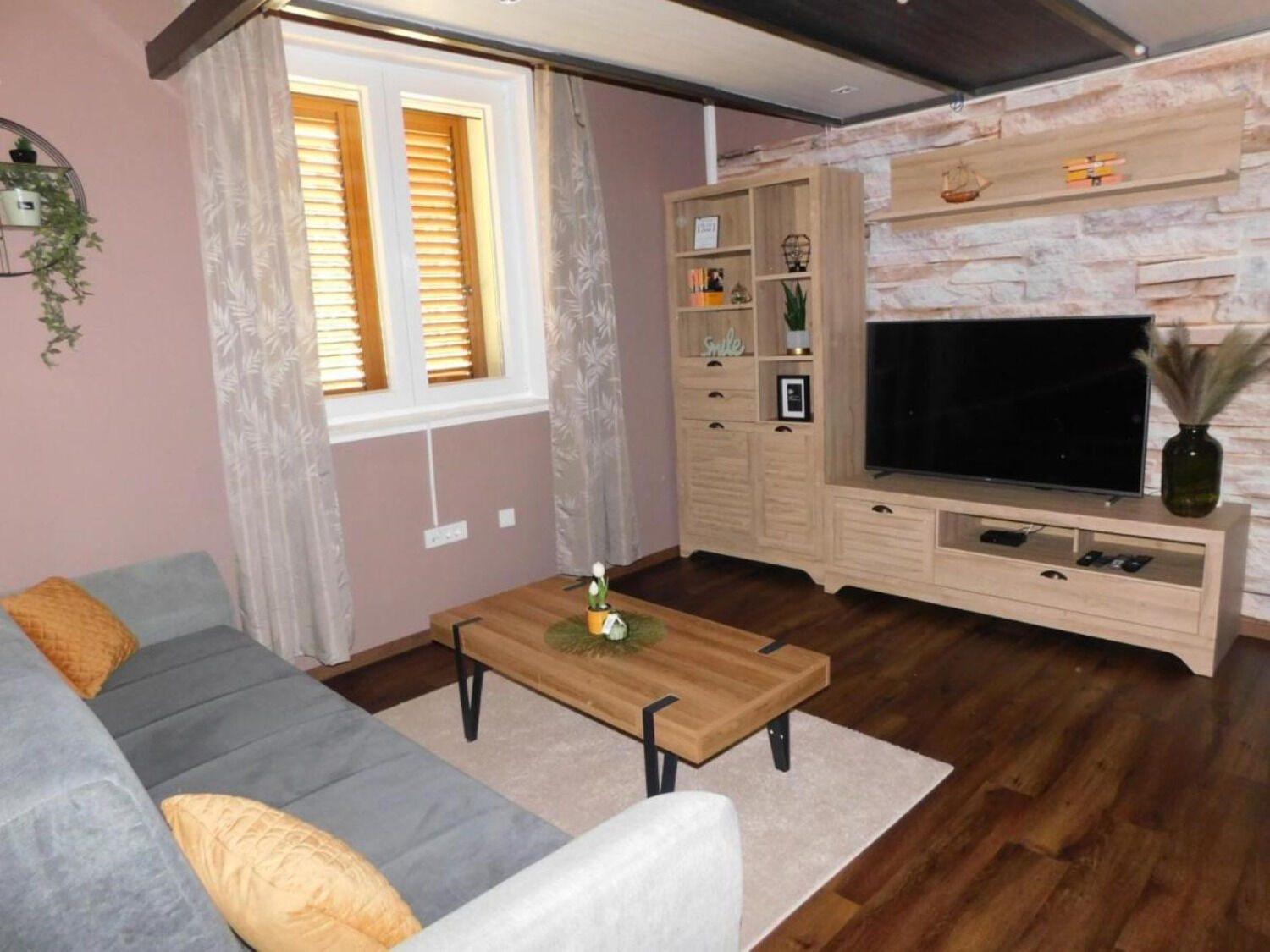 Apartment Ivan 11074-A1