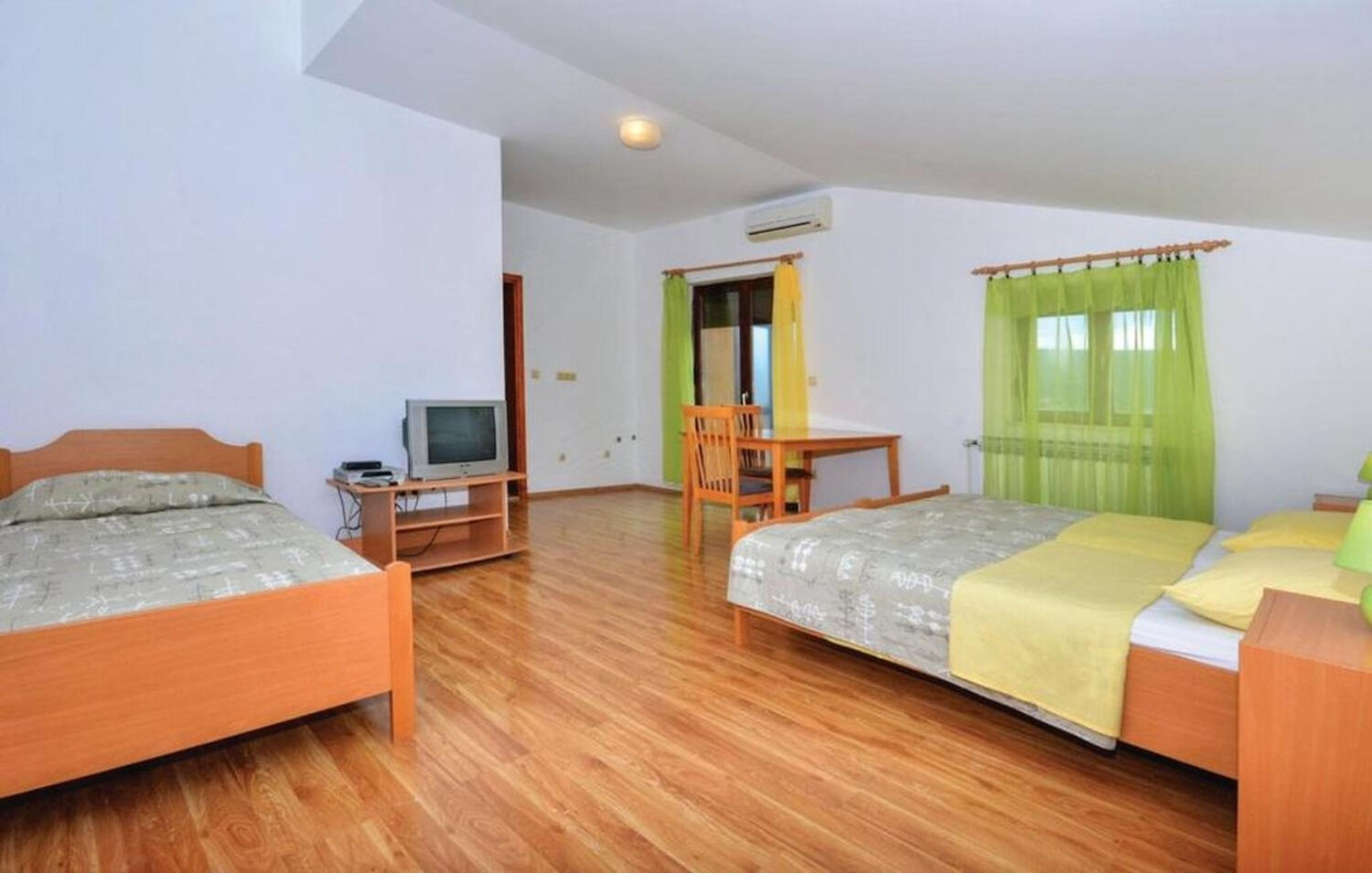 Rooms Marija 111751-S2