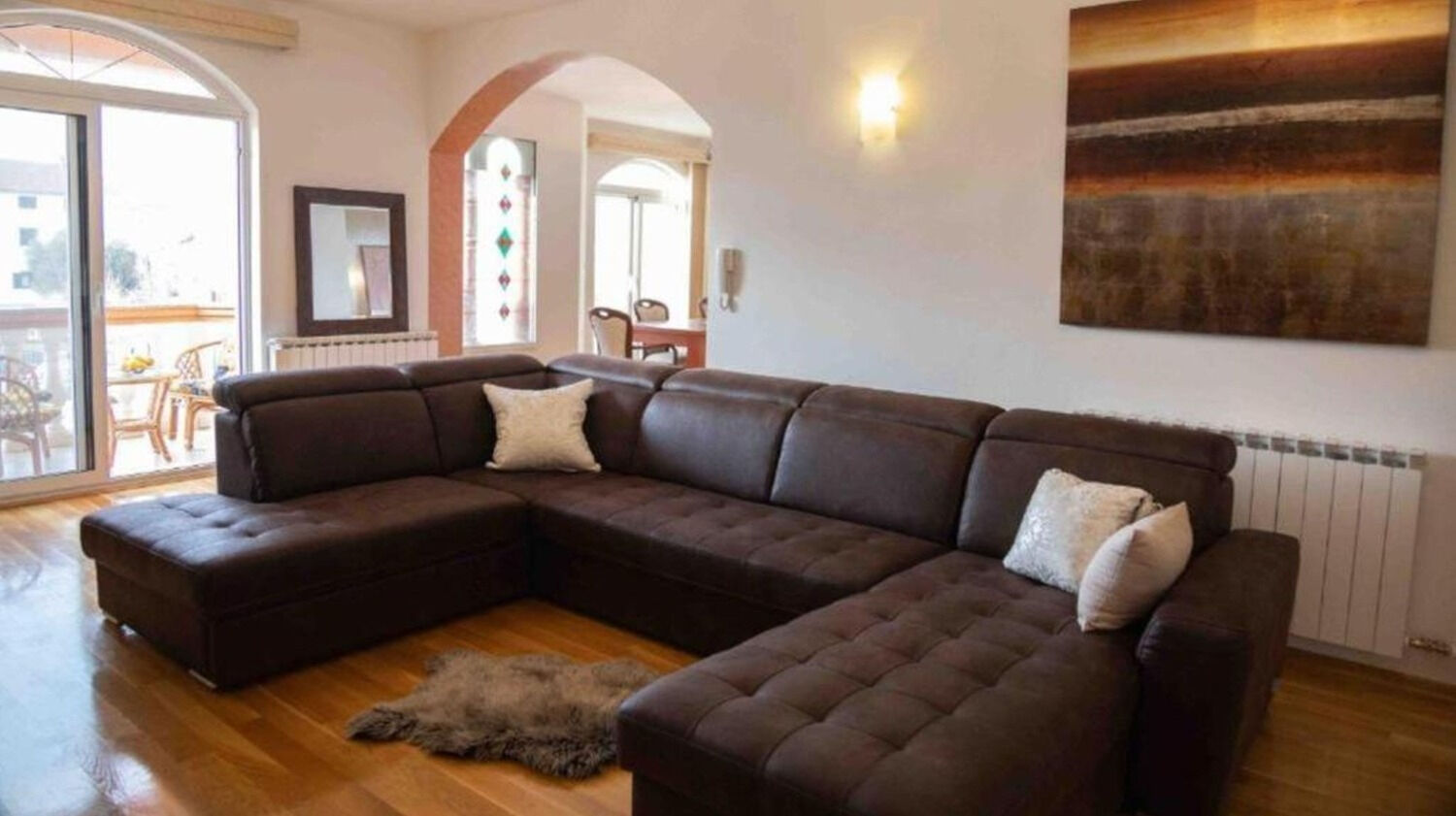 House Isabell 112241-K1