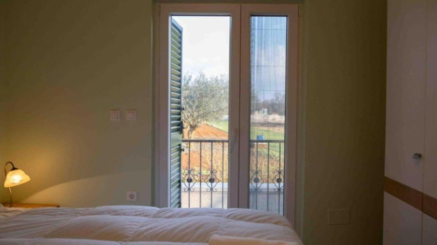 House Isabell 112241-K1