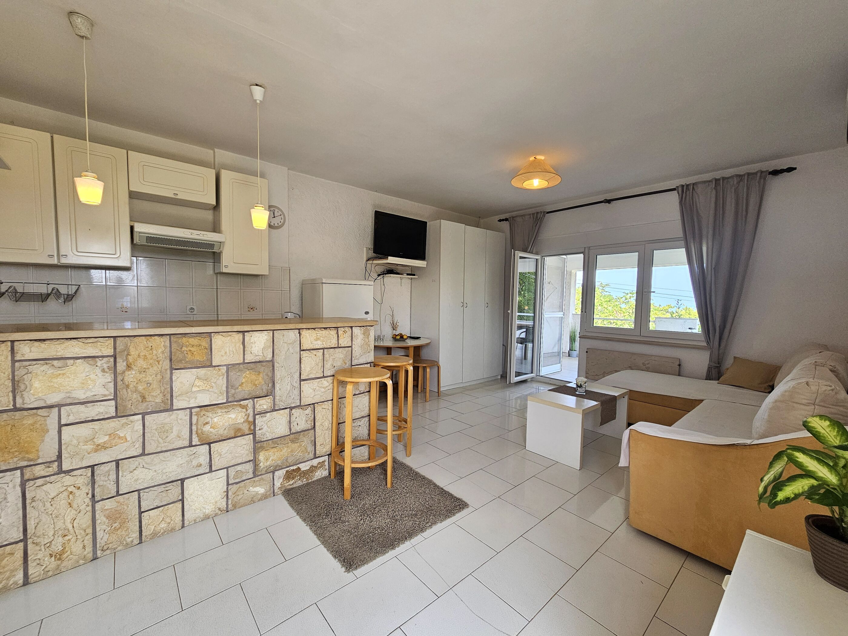 Apartment Buza 63351-A1