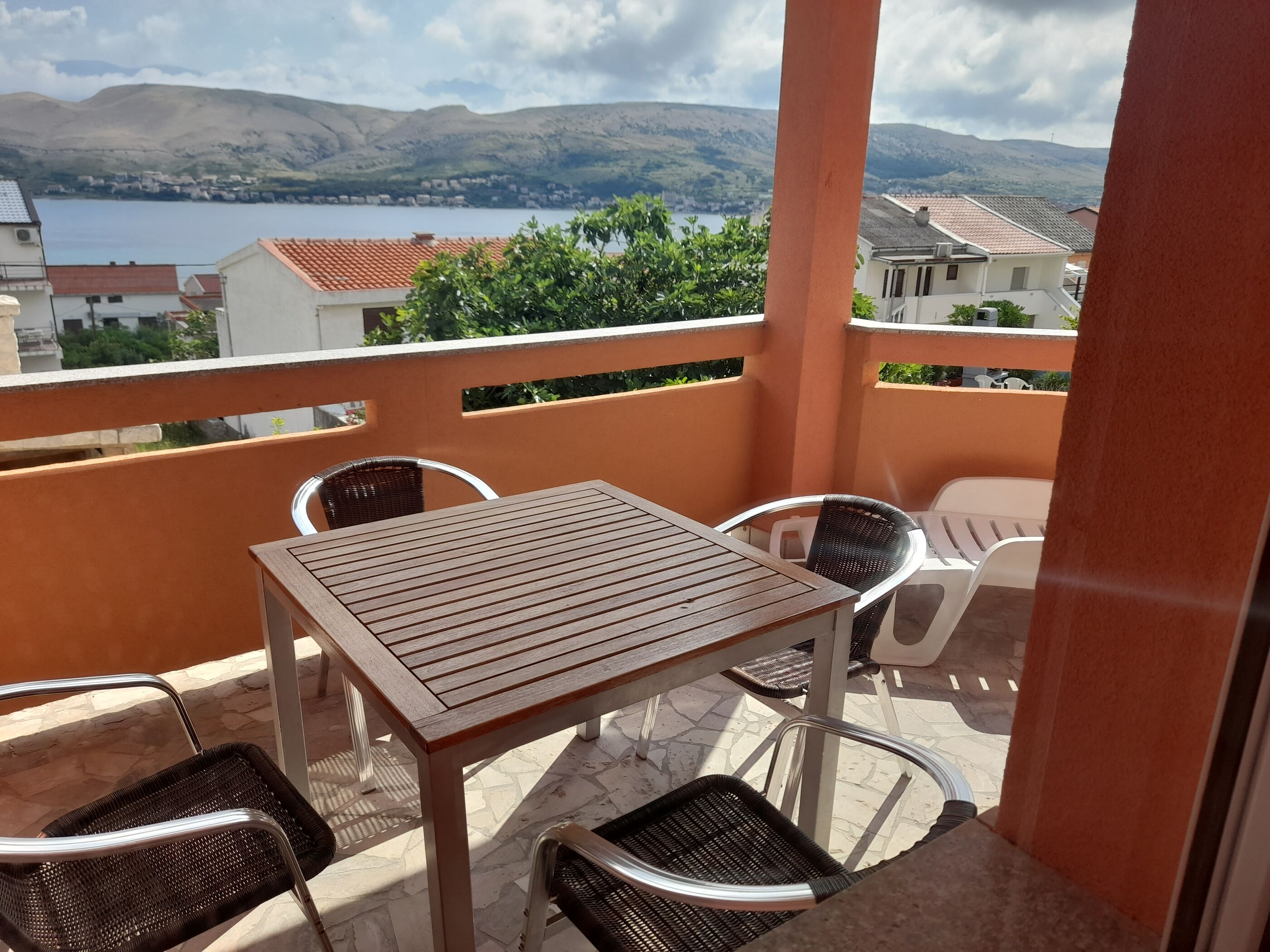 Apartments Clair 82791-A2
