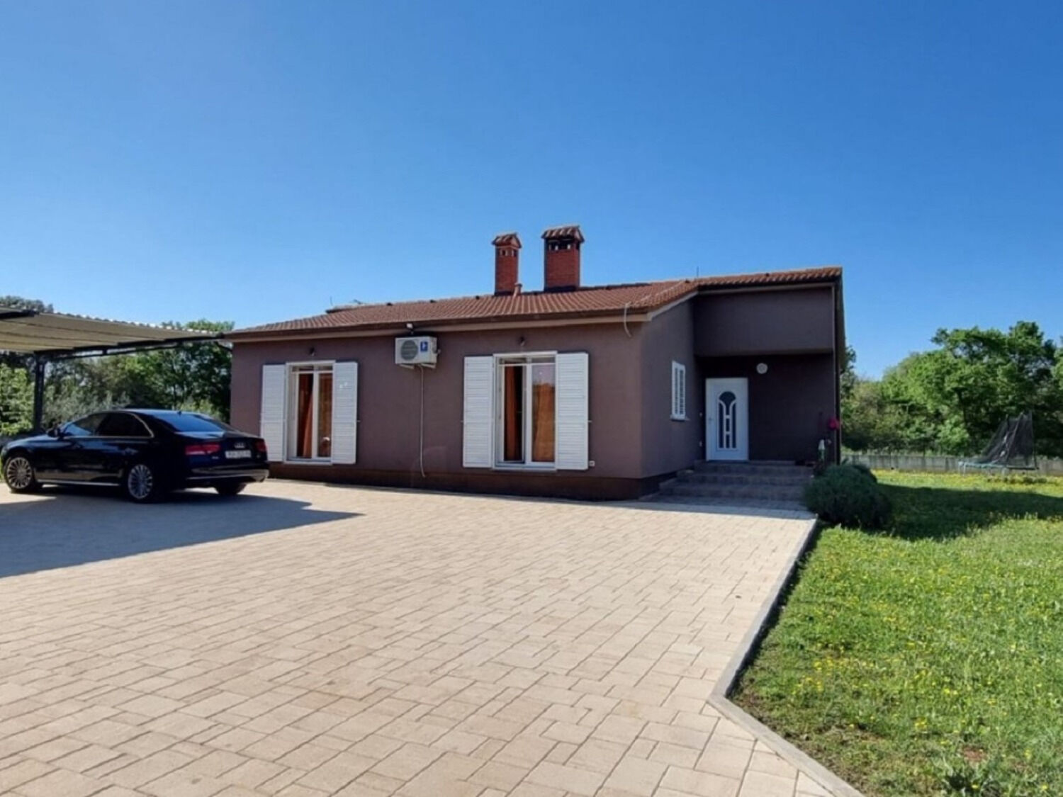 House Ron 112031-K1