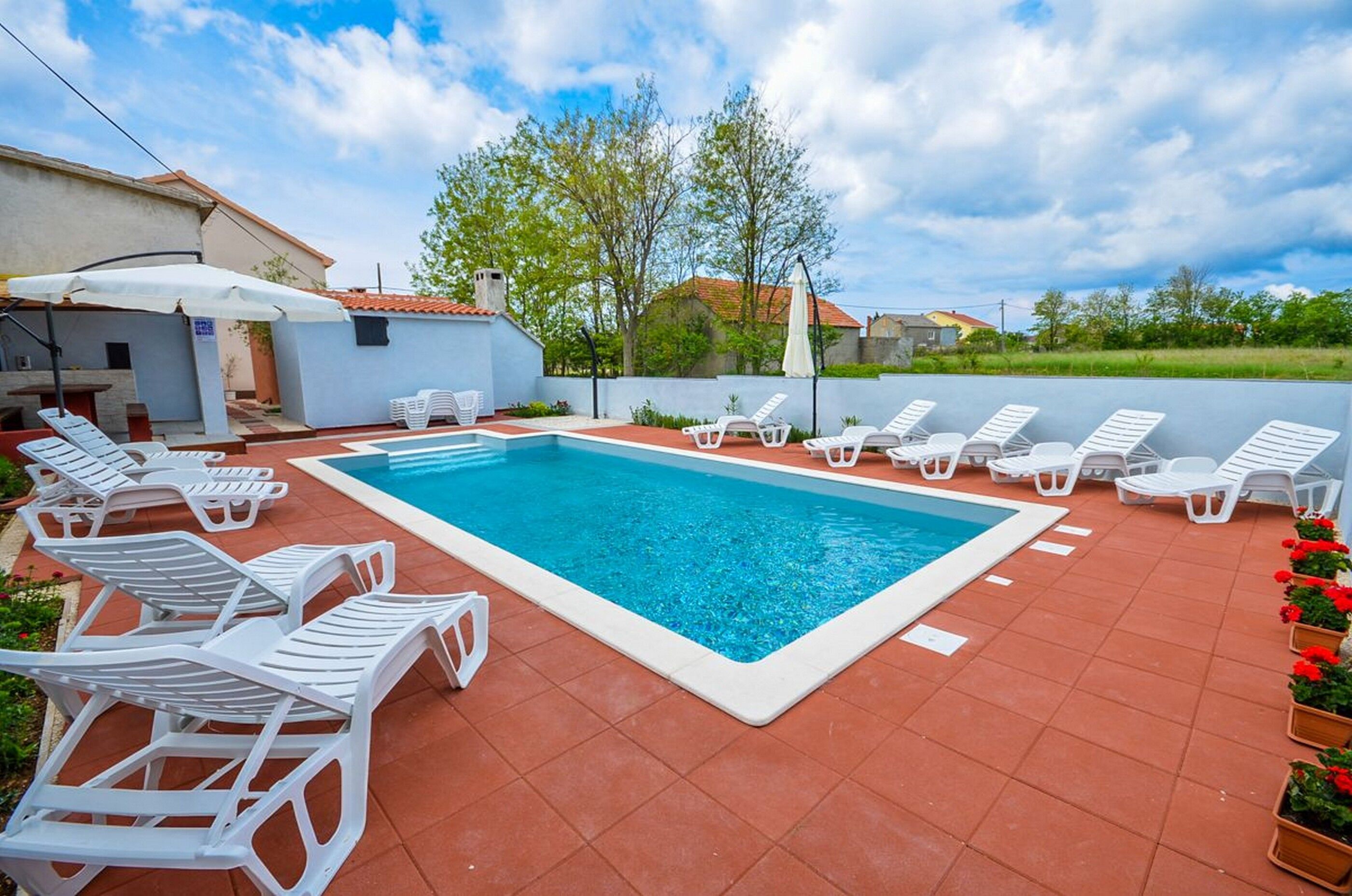 Apartments ANGELO WITH PRIVATE POOL 57091-A1