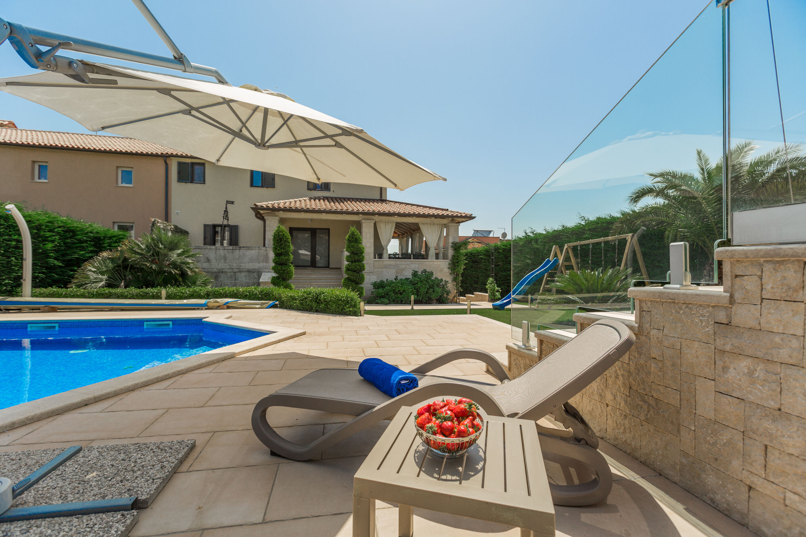 Villa Anabel s bazenom i whirlpool-om 114681-K1