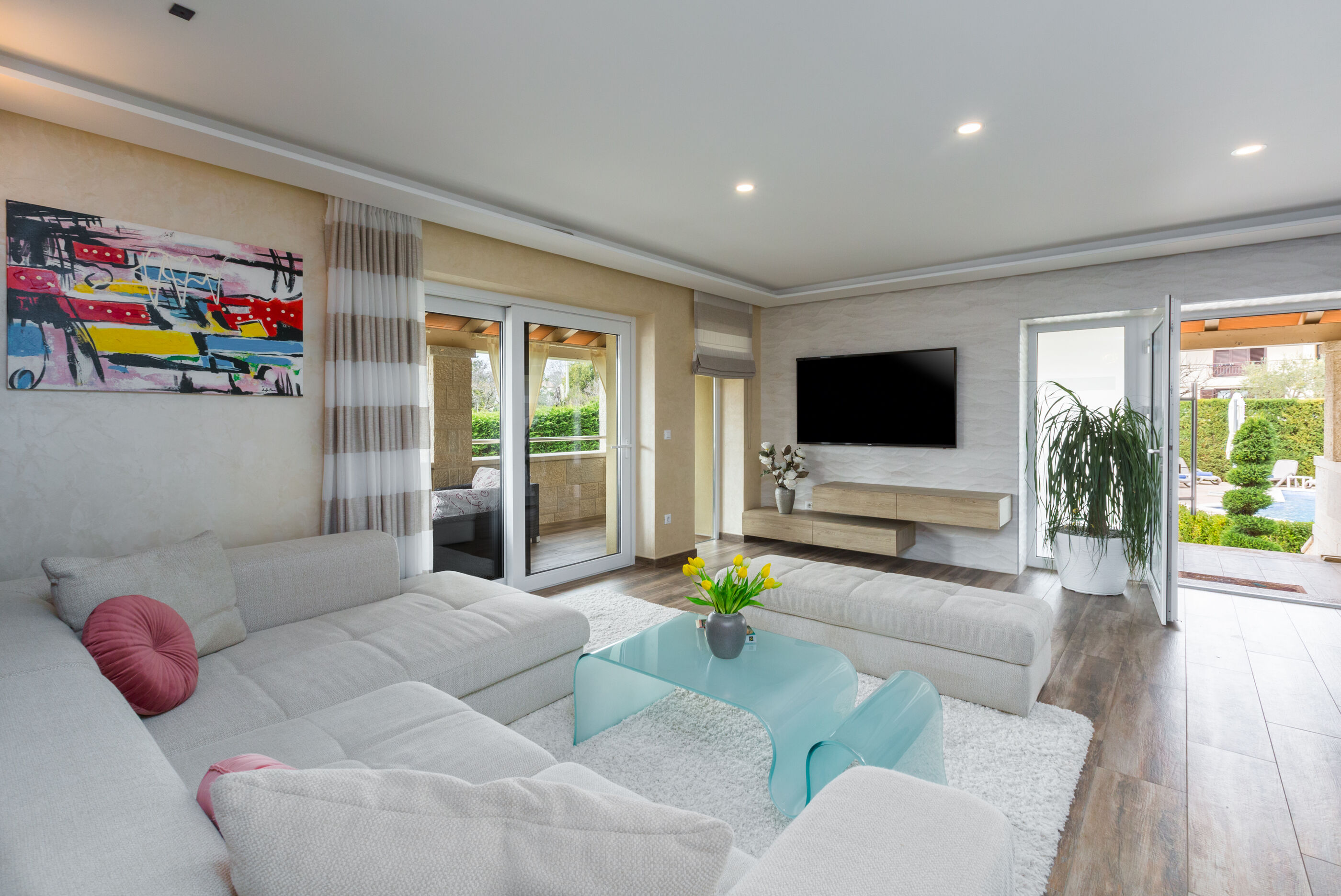 Villa Anabel s bazenom i whirlpool-om 114681-K1