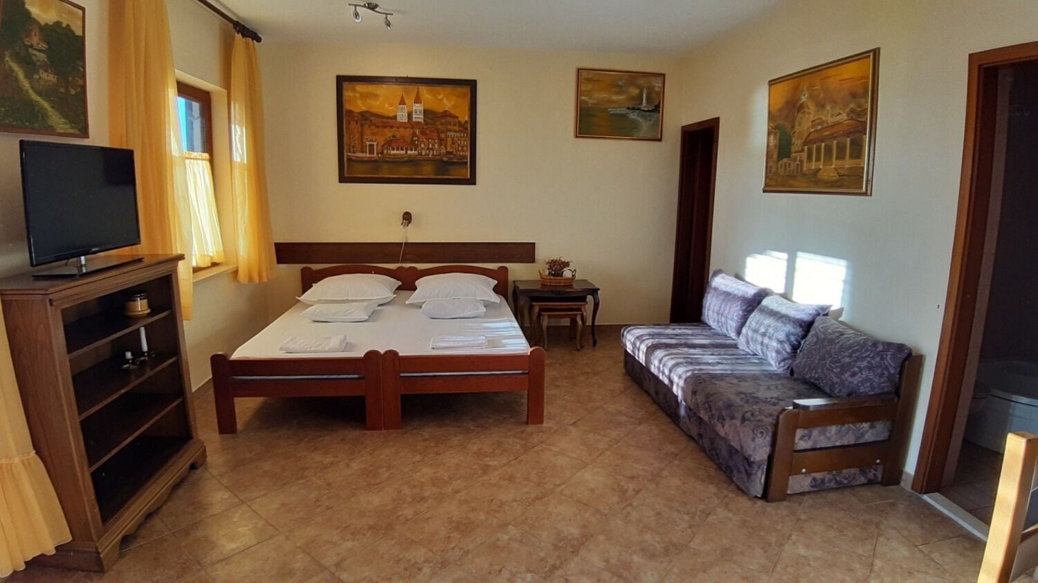 Apartments Ante 10767-A1