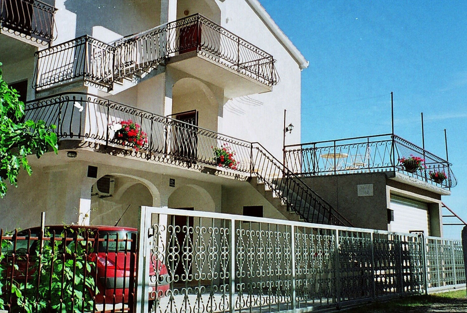 Apartments Ante 10767-A3