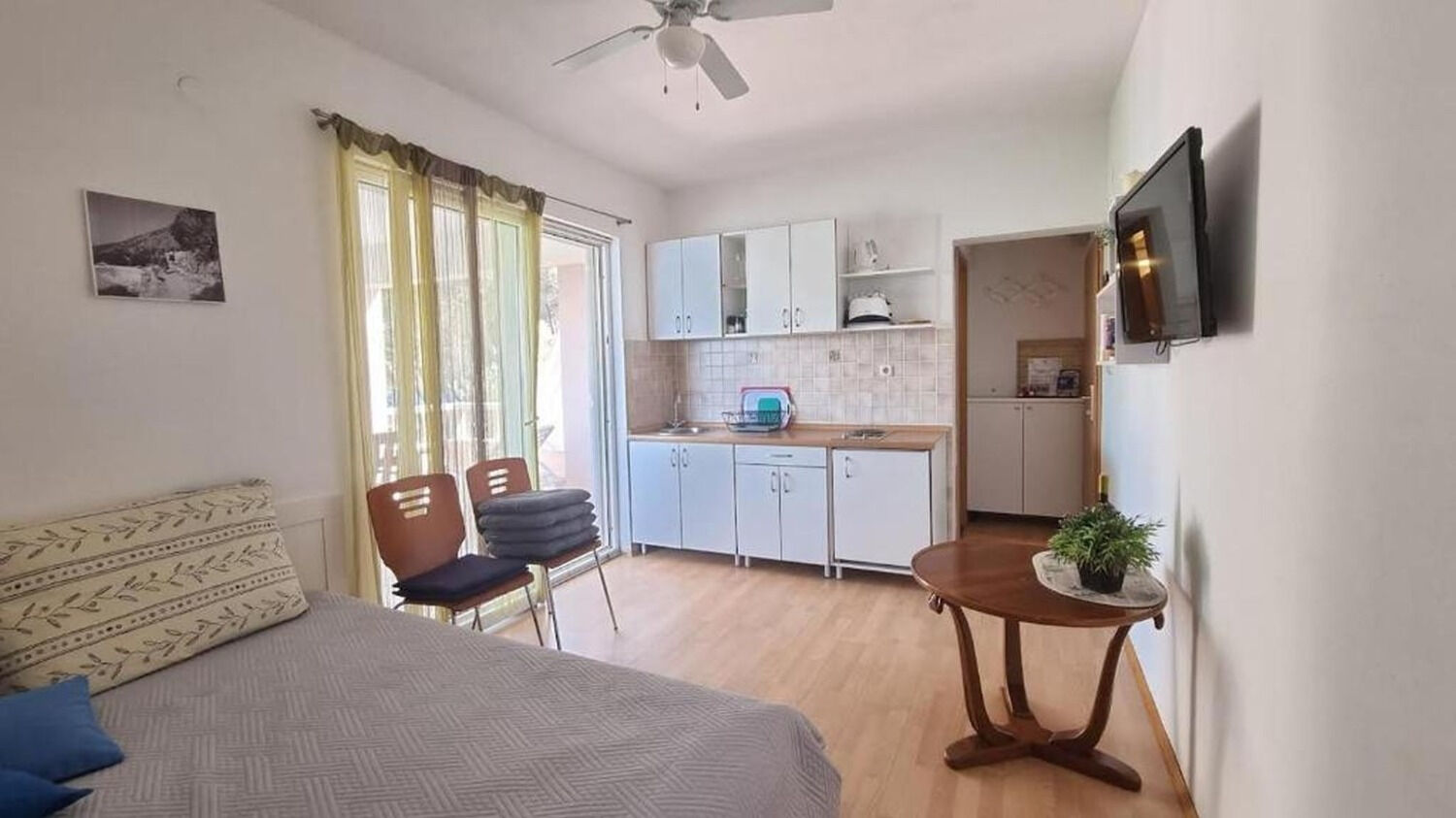 Apartments Mlad 11027-A2