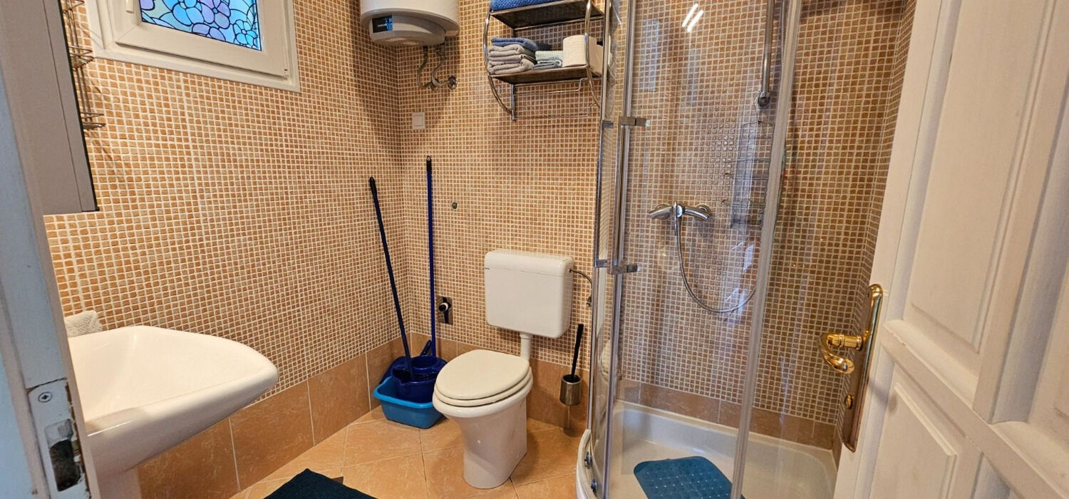Apartments Ena 111351-A1