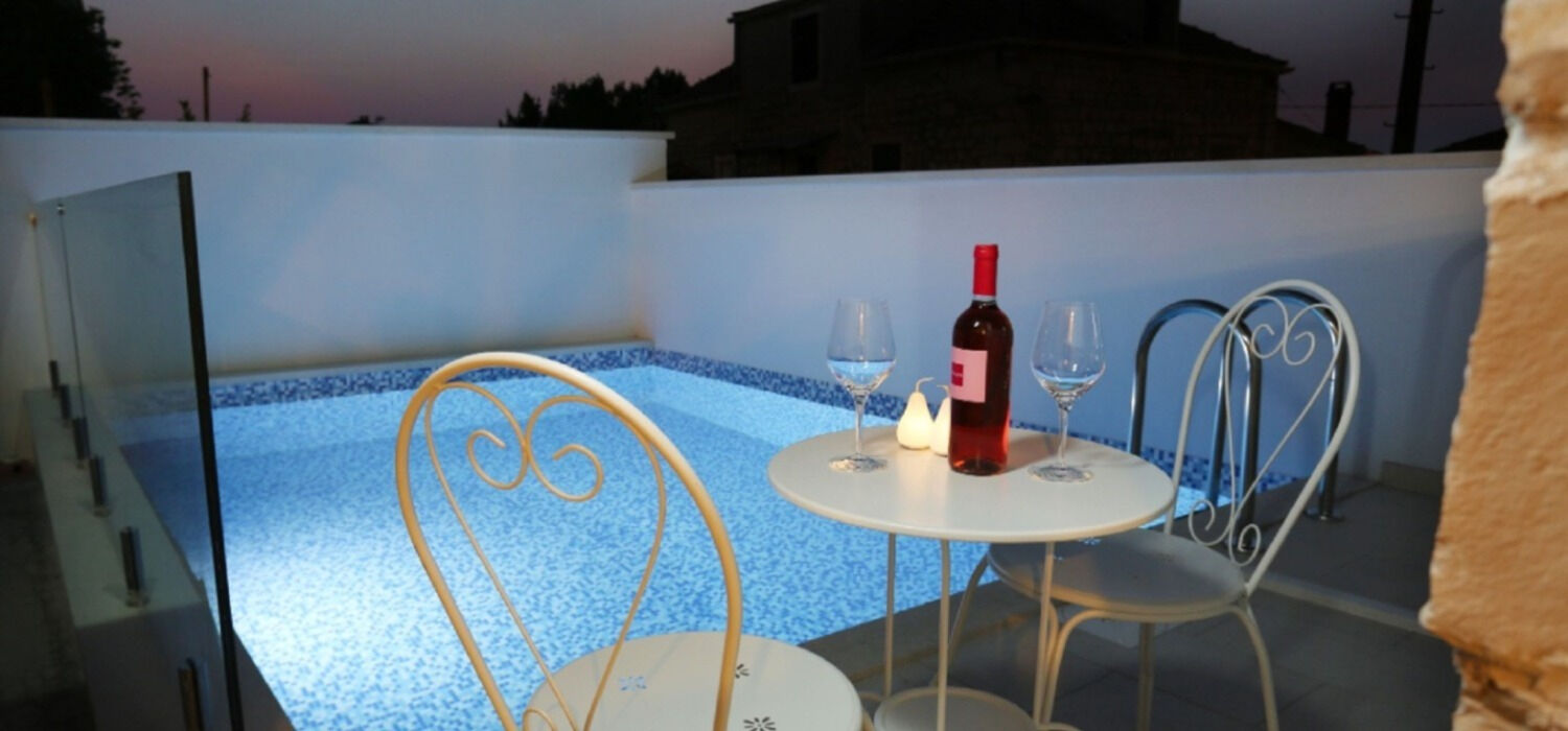 Room Boutique Rooms 111391-S1