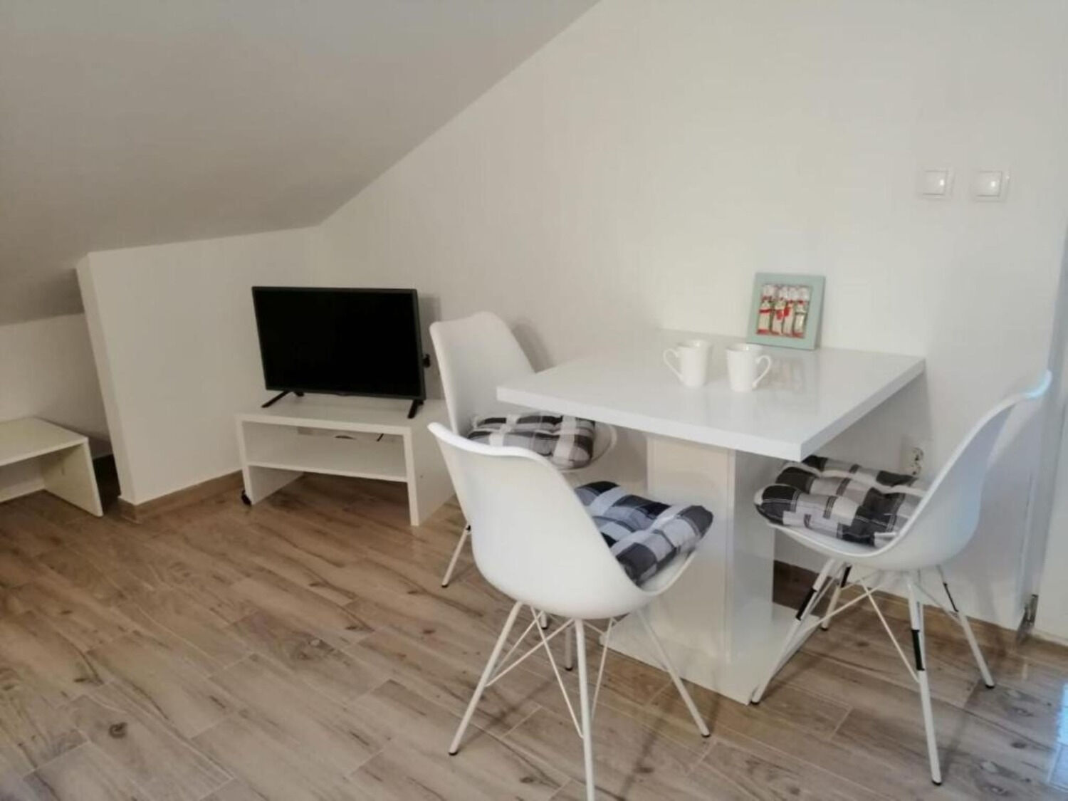 Apartments Hope 111461-A4