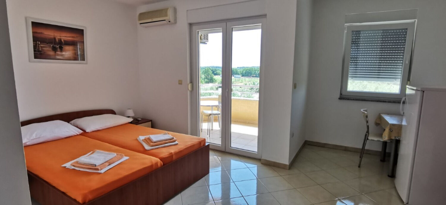 Apartments Gorgi 111501-A3