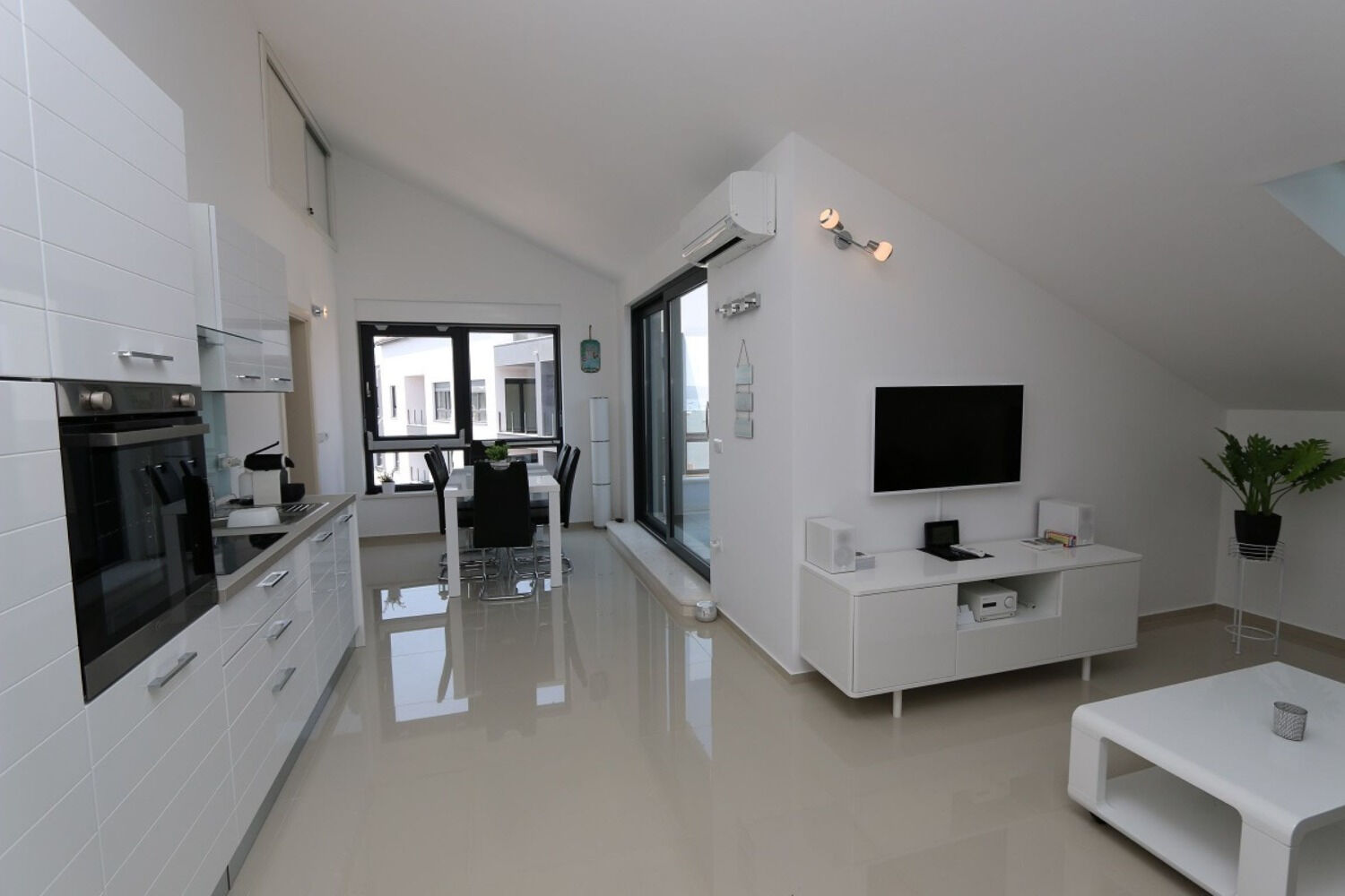 Apartment Daci 11152-A1