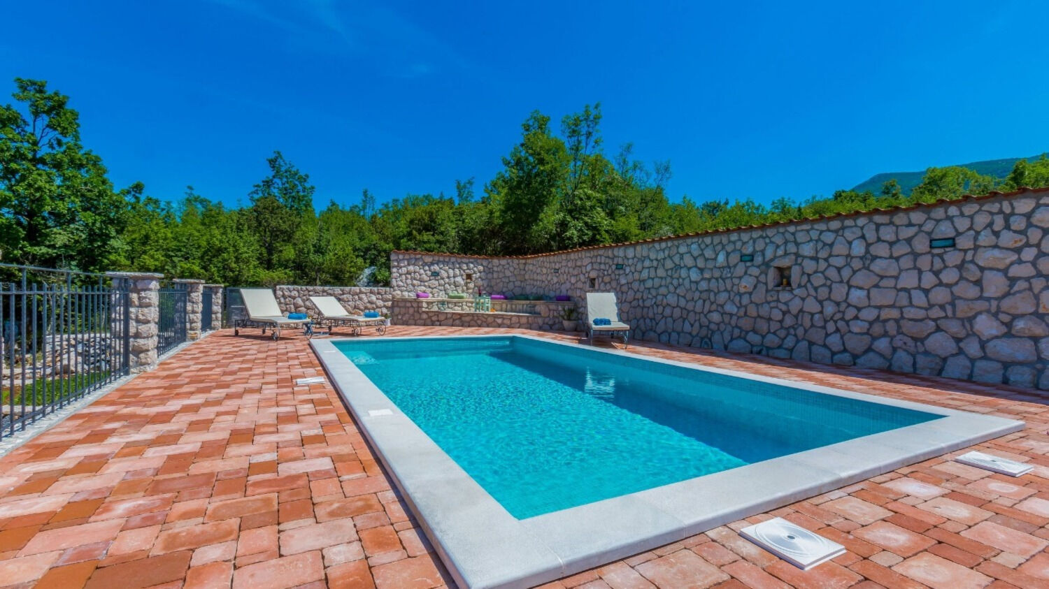 House Rusti 111511-K1