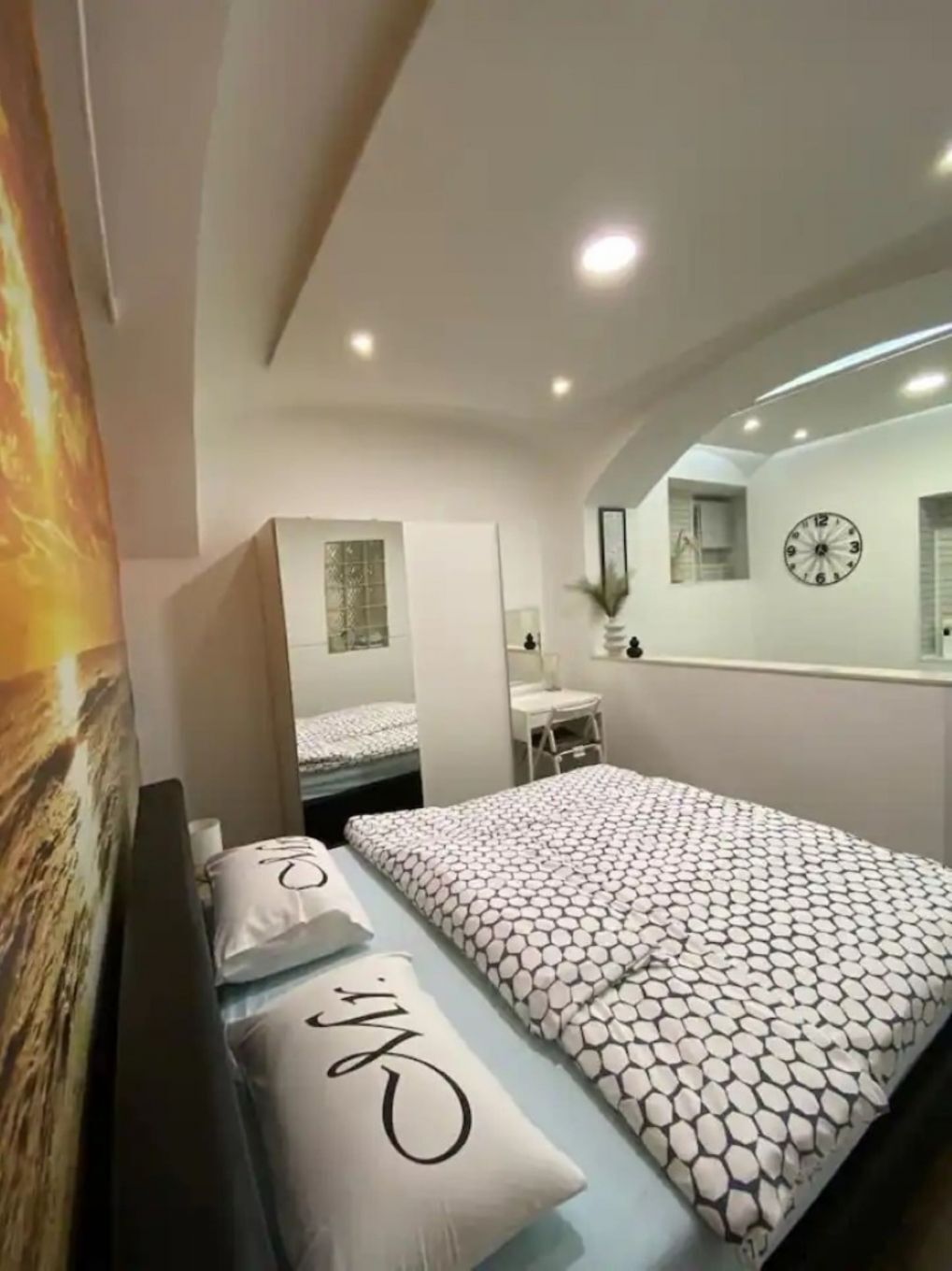 Apartment Angel 111731-A1