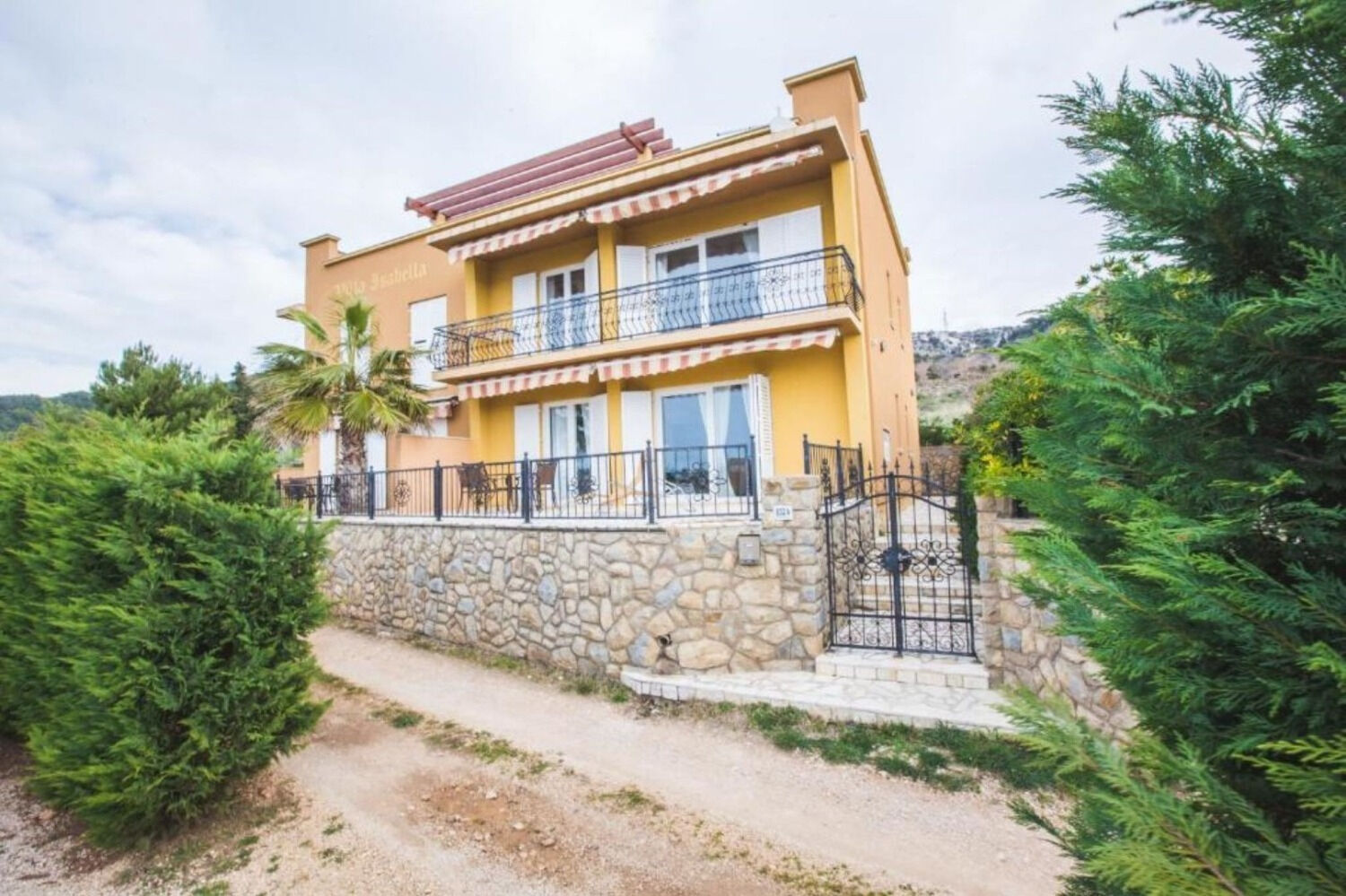 Apartment Irena 11197-A1