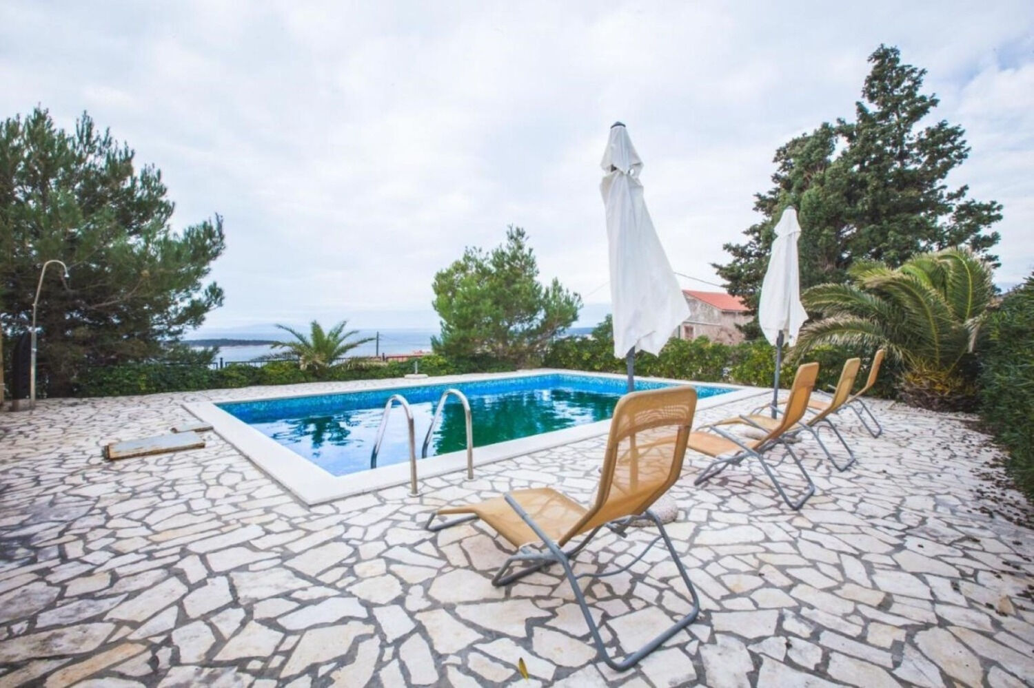 Apartment Irena 11197-A1