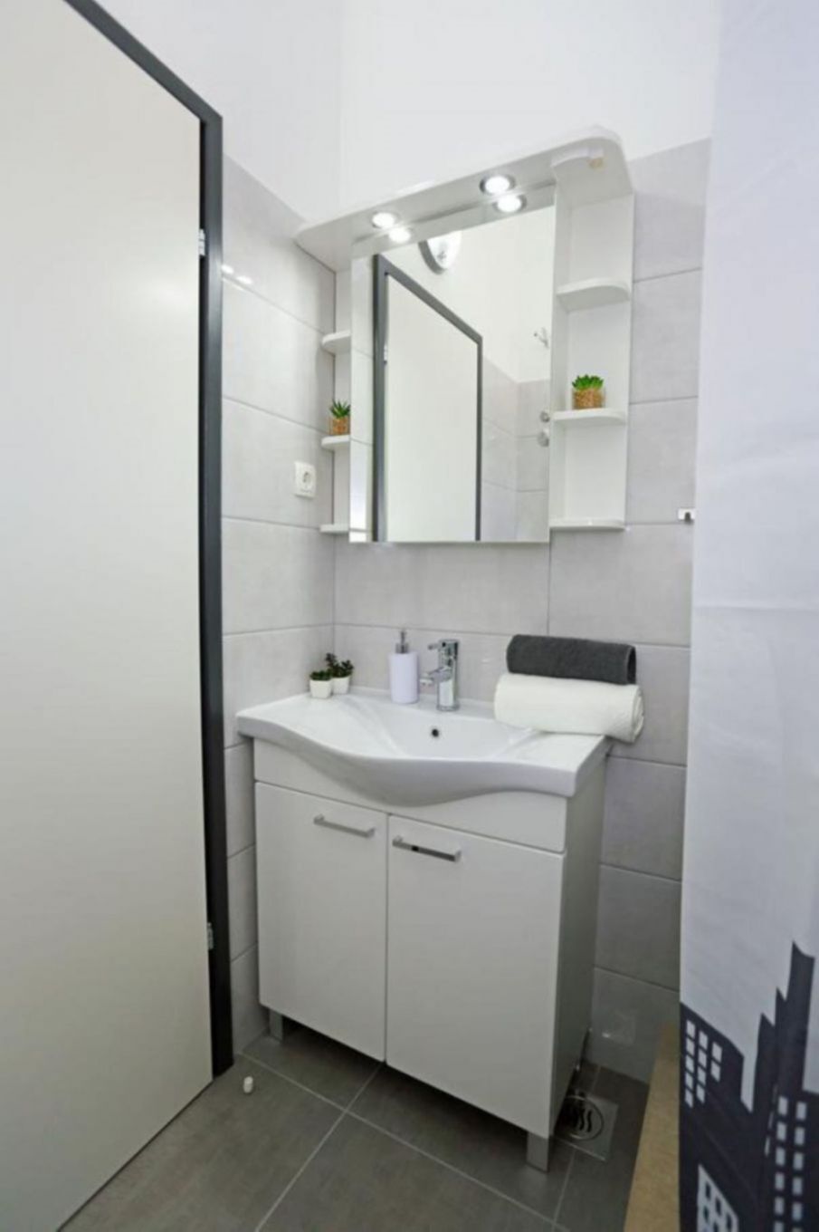 House Fani 11296-K1
