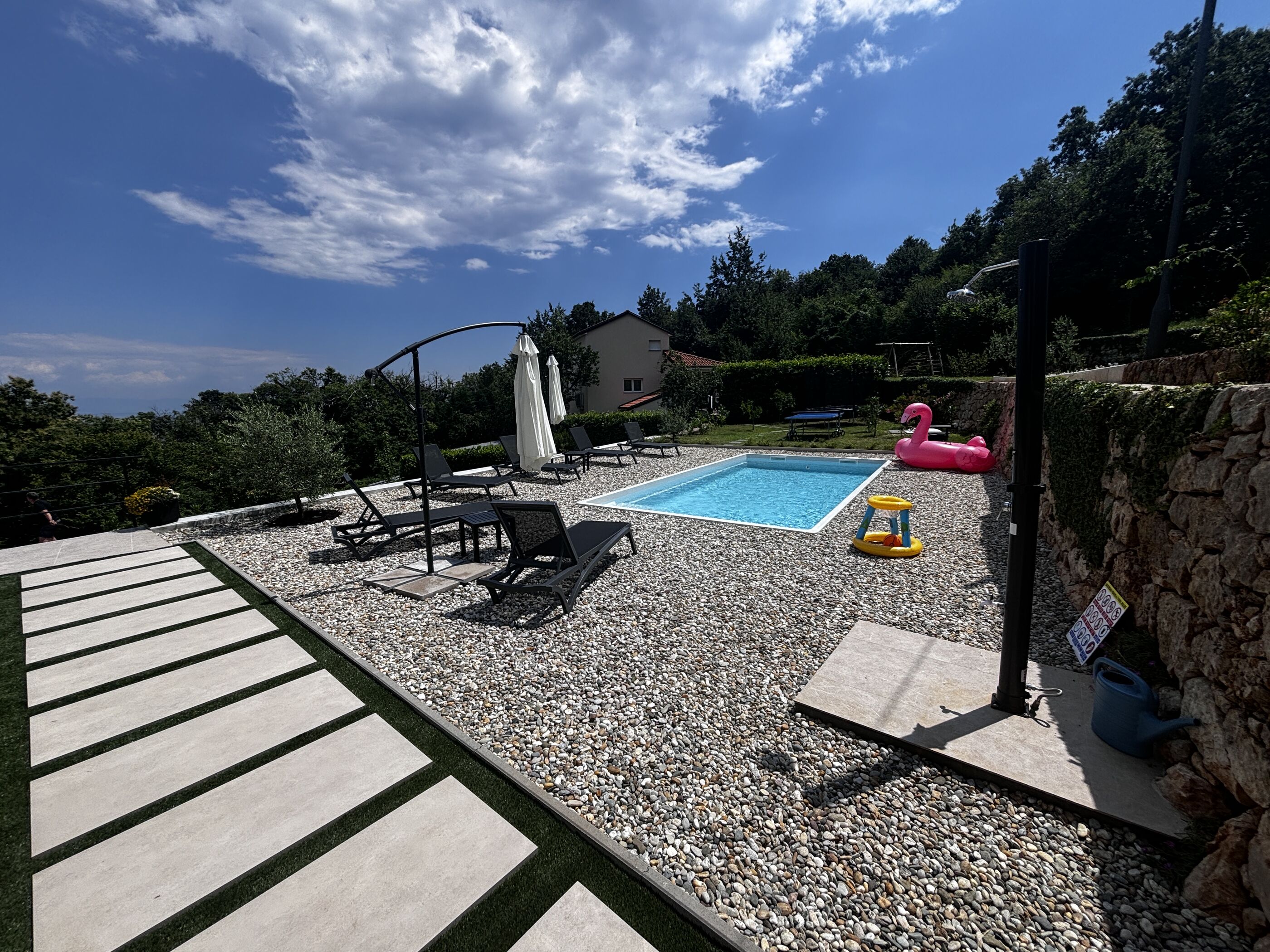 Apartment Aria 100571-A1