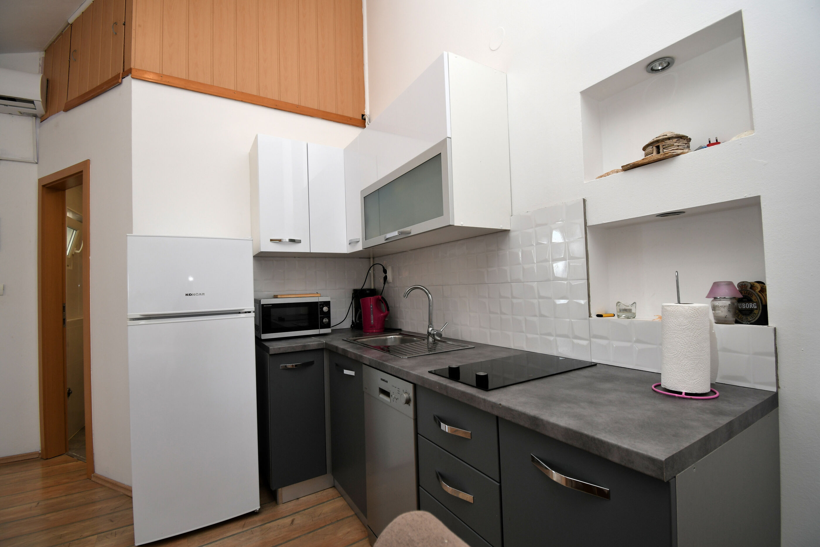 Apartments Čuljak 46901-A2