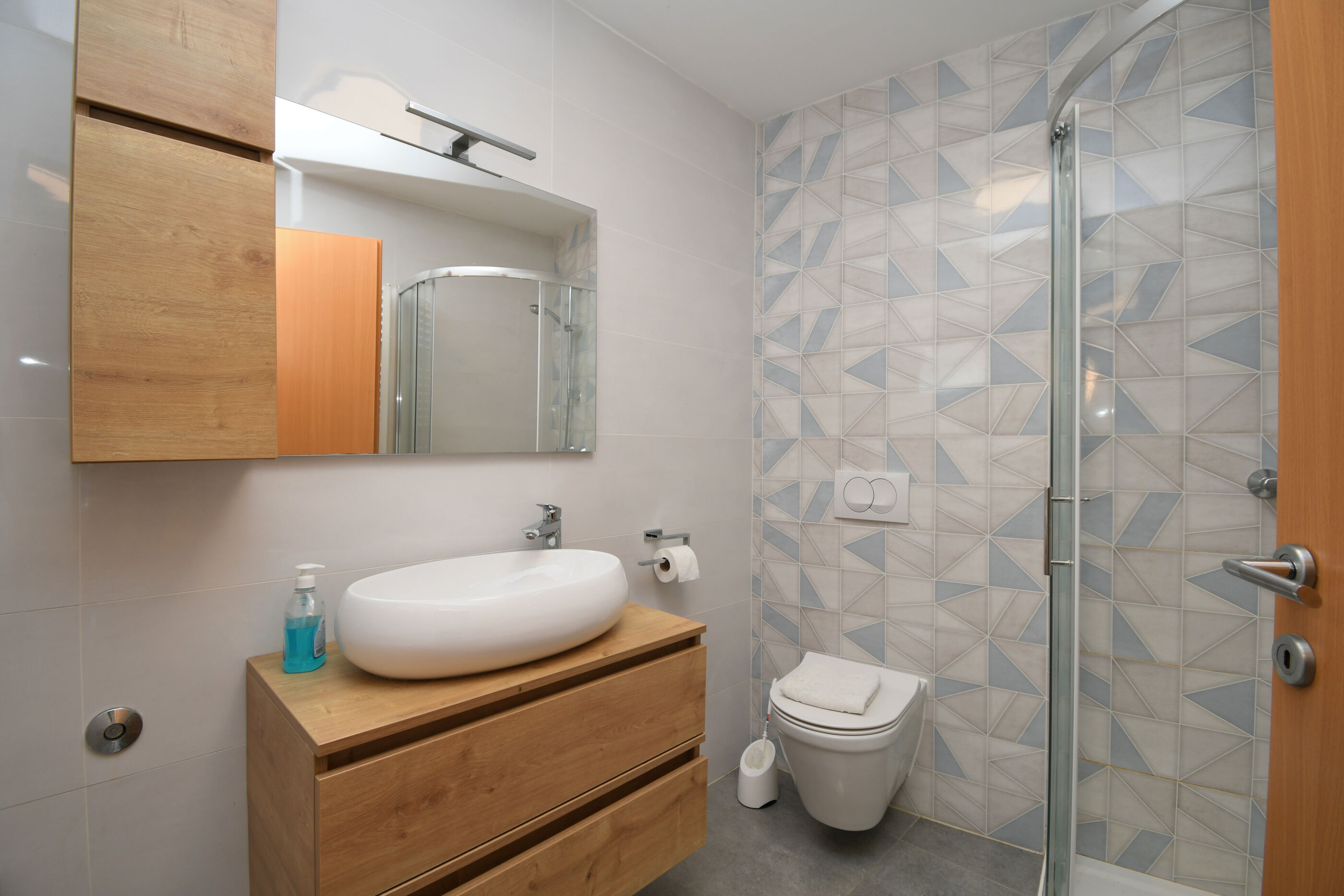 Apartments Čuljak 46901-A2