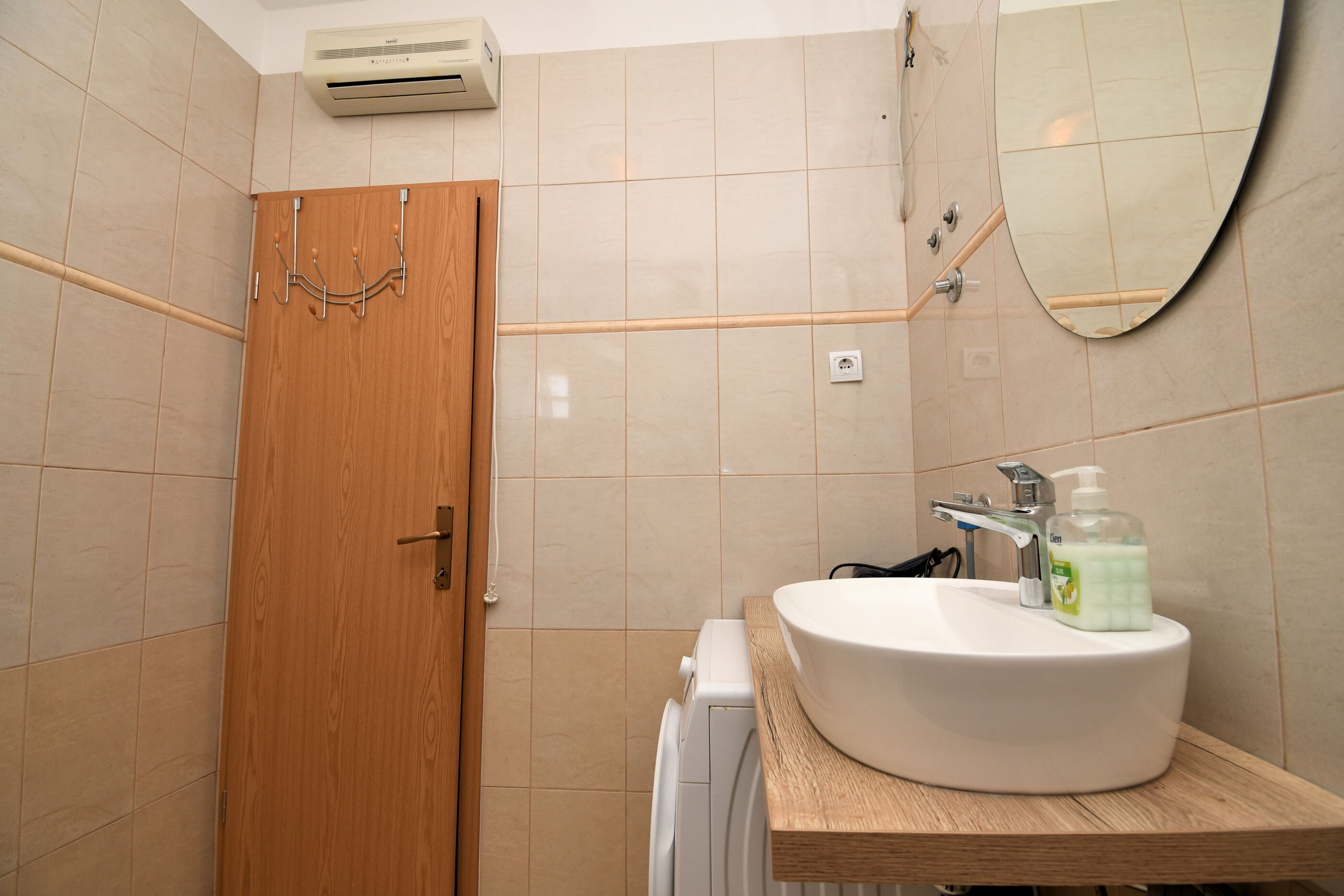 Apartments Čuljak 46901-A1