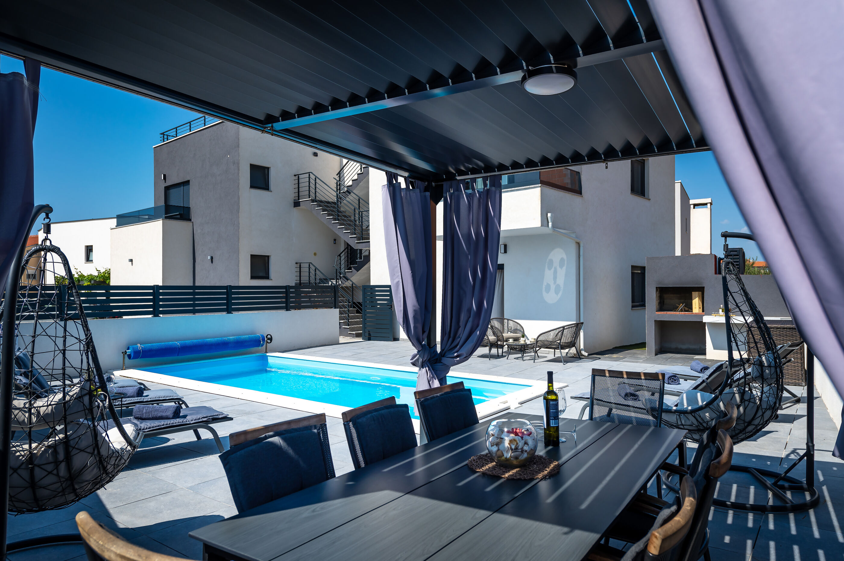 Villa Luxe V9361-K1