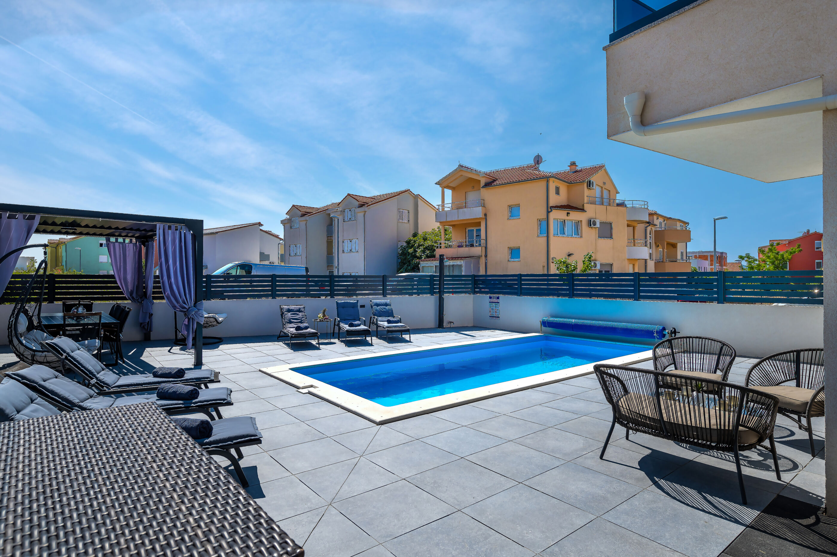 Villa Luxe V9361-K1