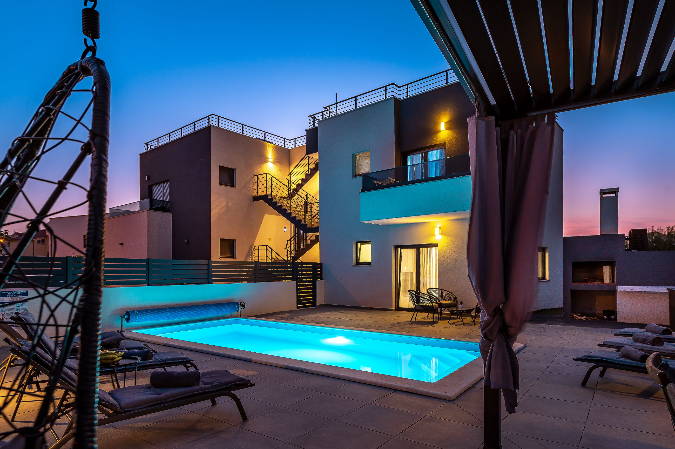 Villa Luxe V9361-K1