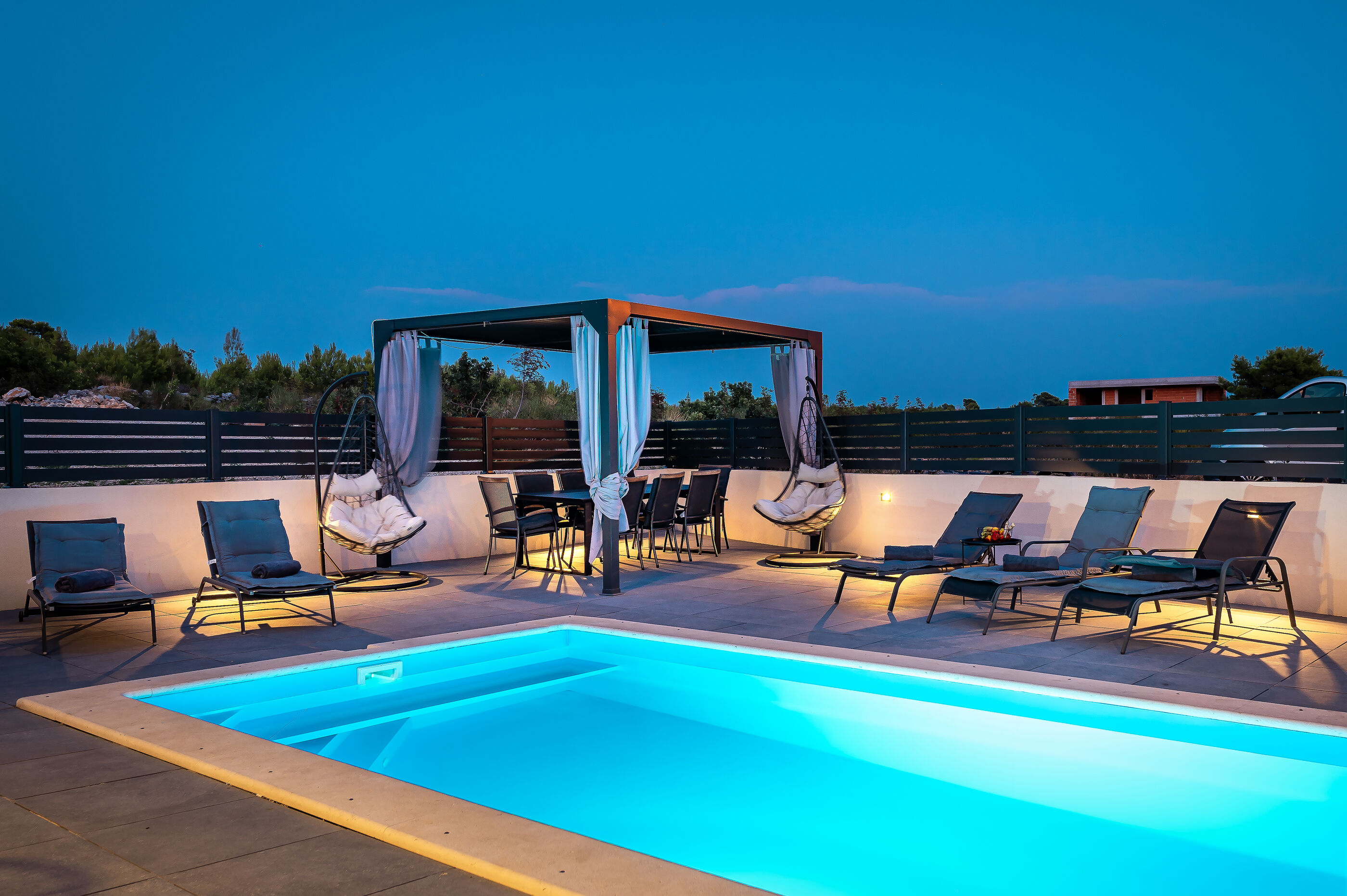 Villa Luxe V9361-K1
