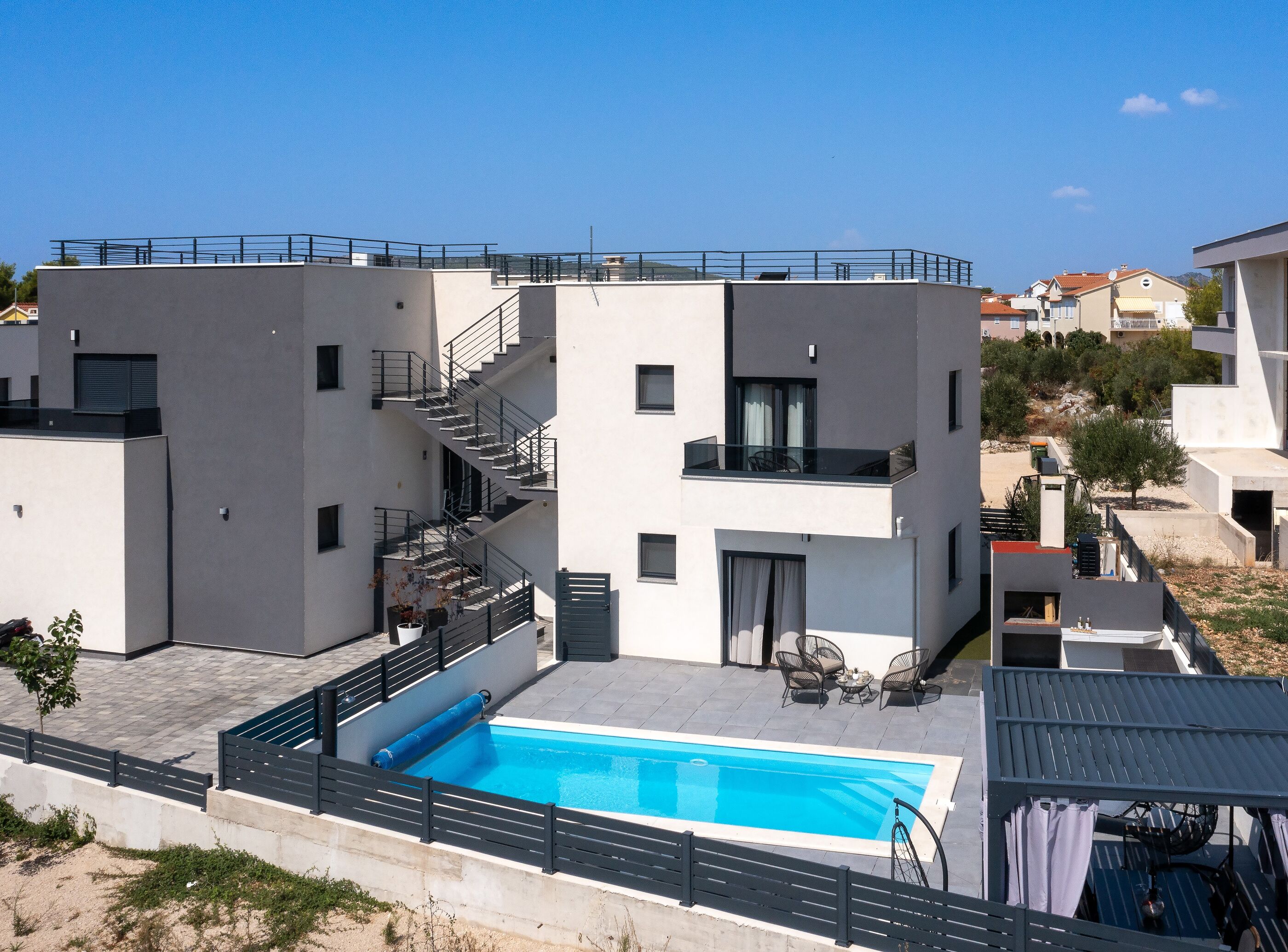 Villa Luxe V9361-K1