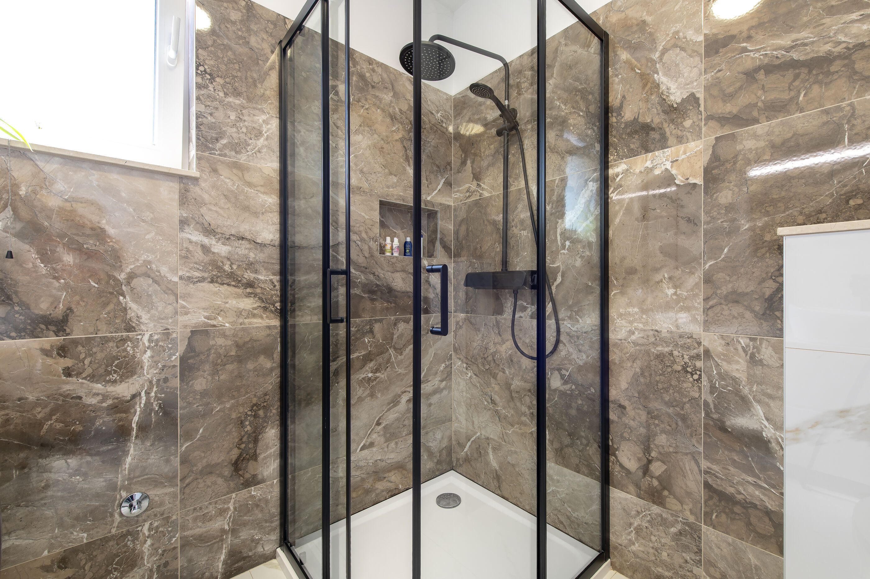 Villa Luxe V9361-K1