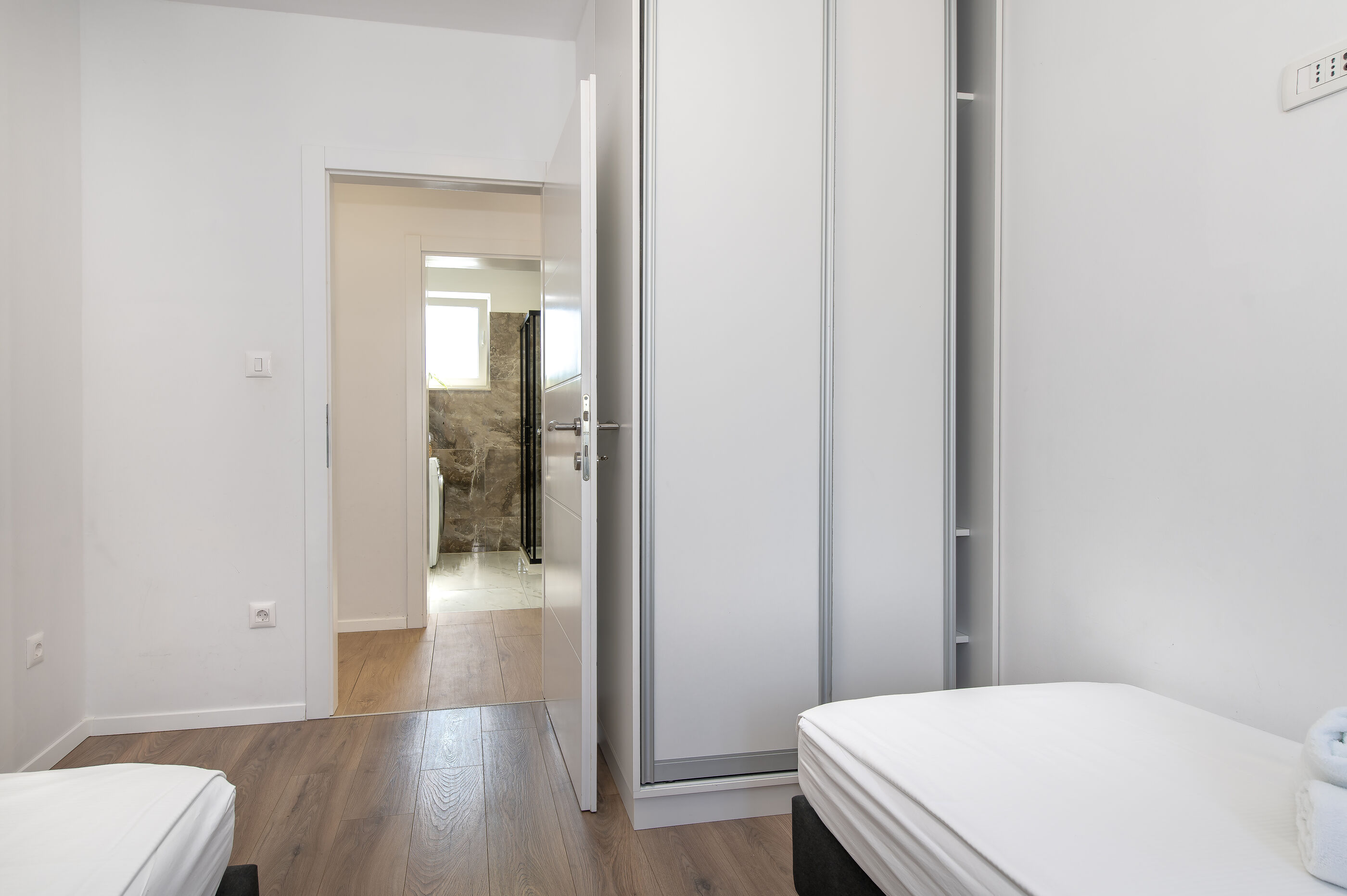 Villa Luxe V9361-K1
