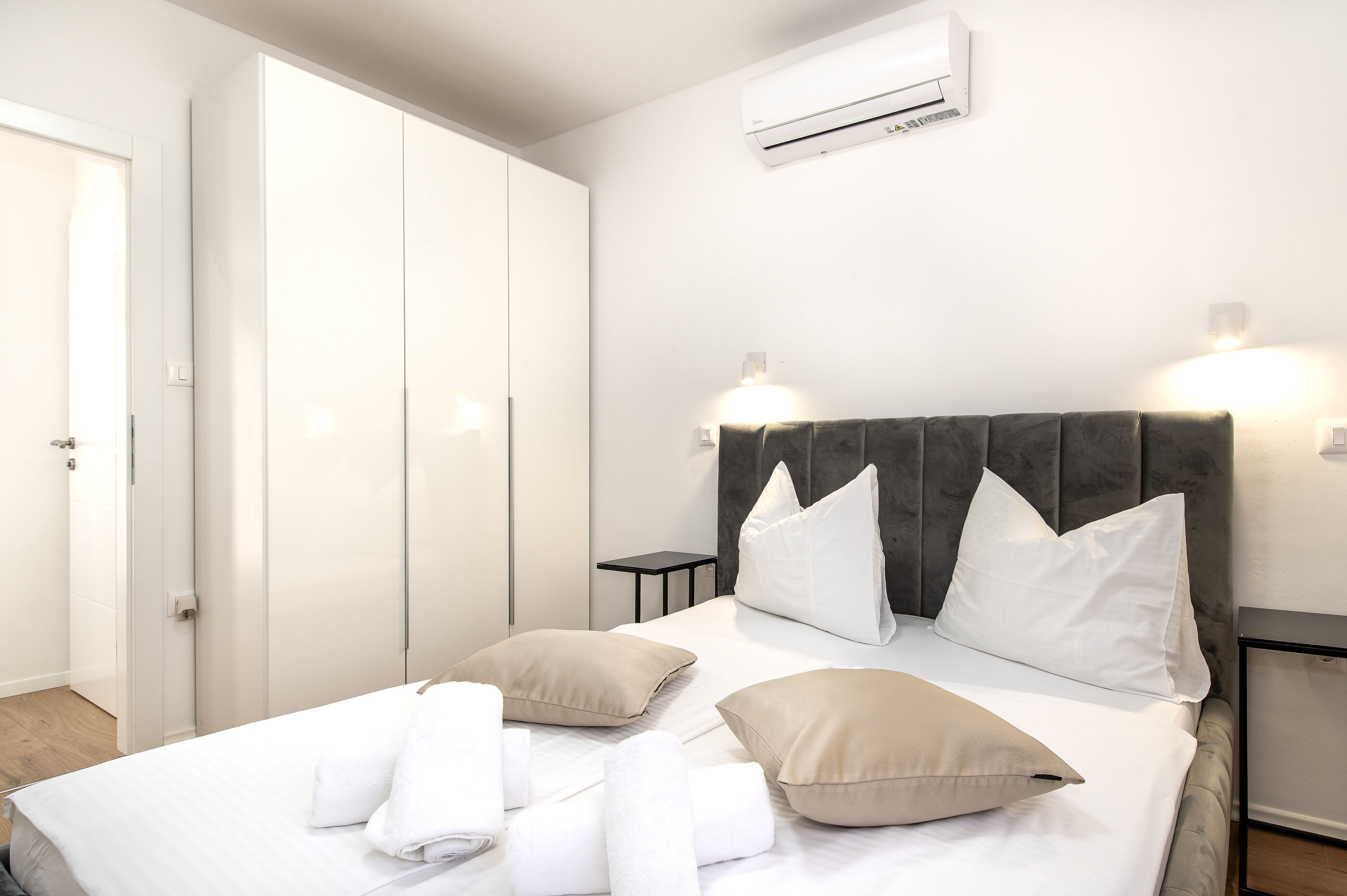 Villa Luxe V9361-K1