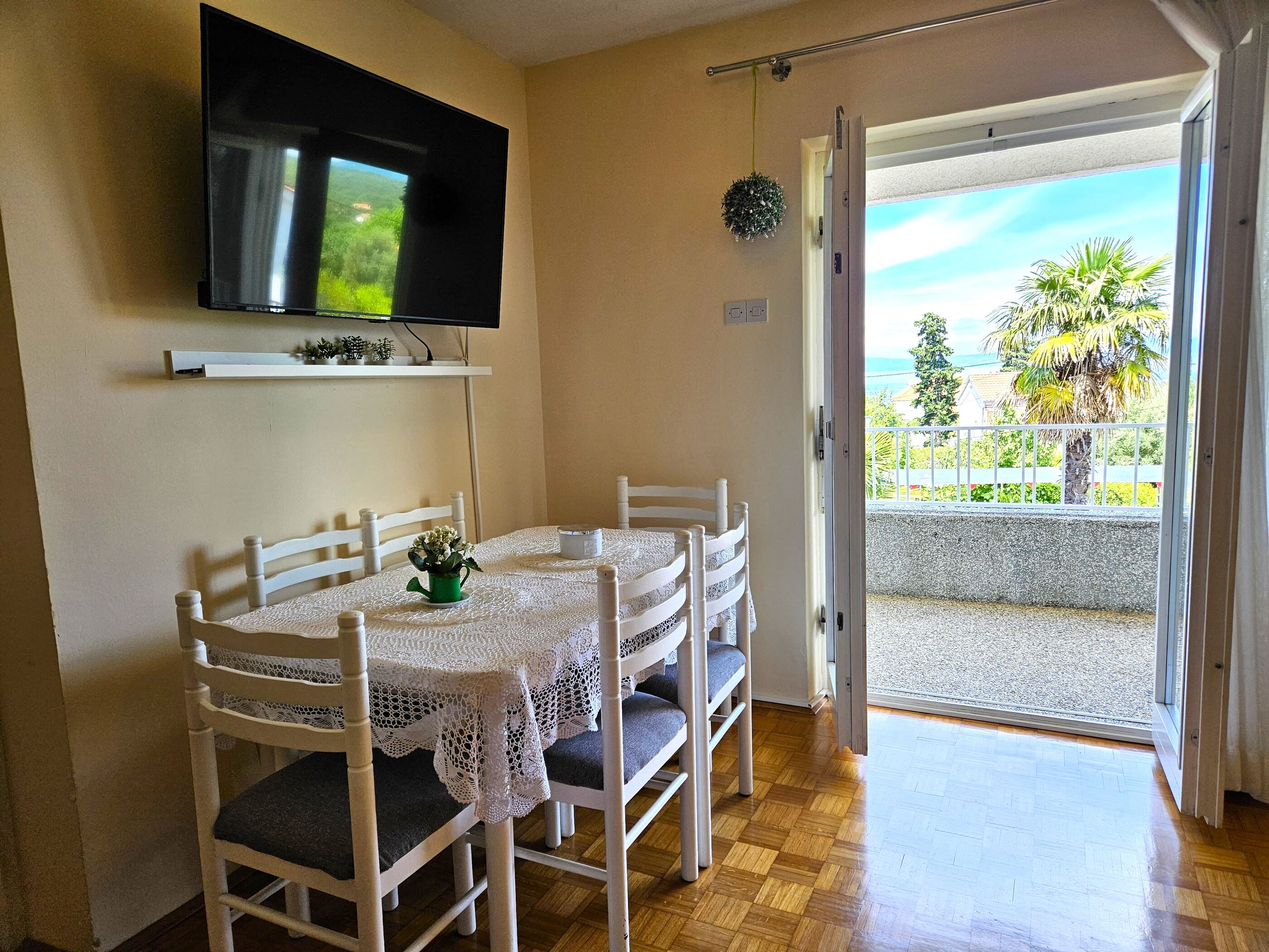 Apartments Mirko 94093-A2