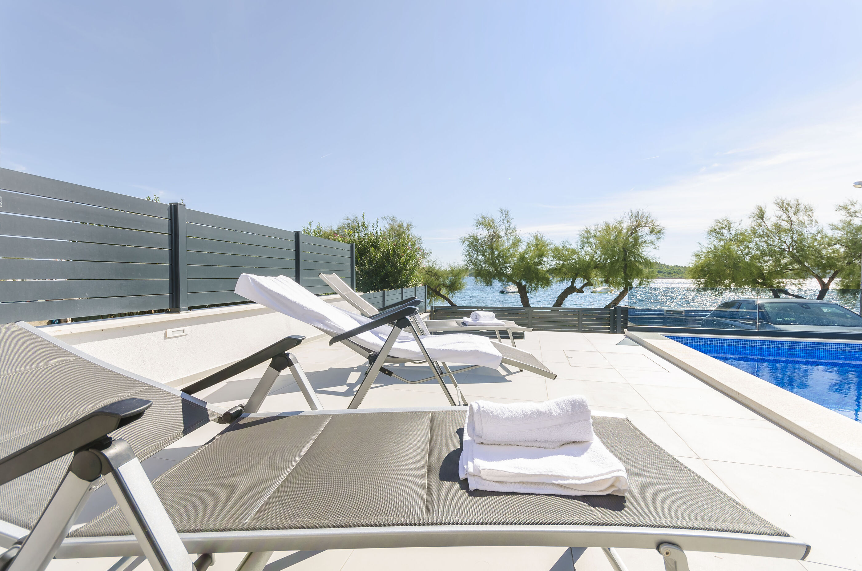 Apartment Adriatic with pool 104291-A1