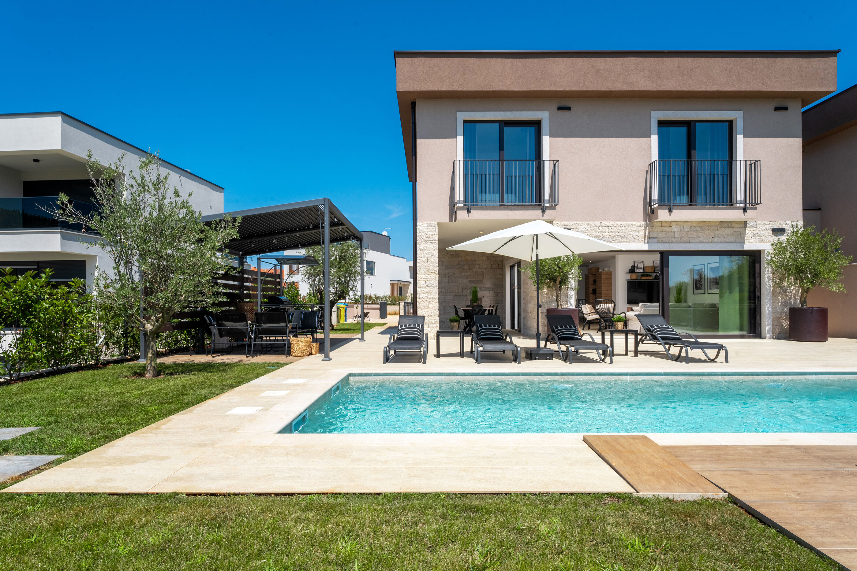 Villa Palazzina I s bazenom i wellnesom 11462-K1