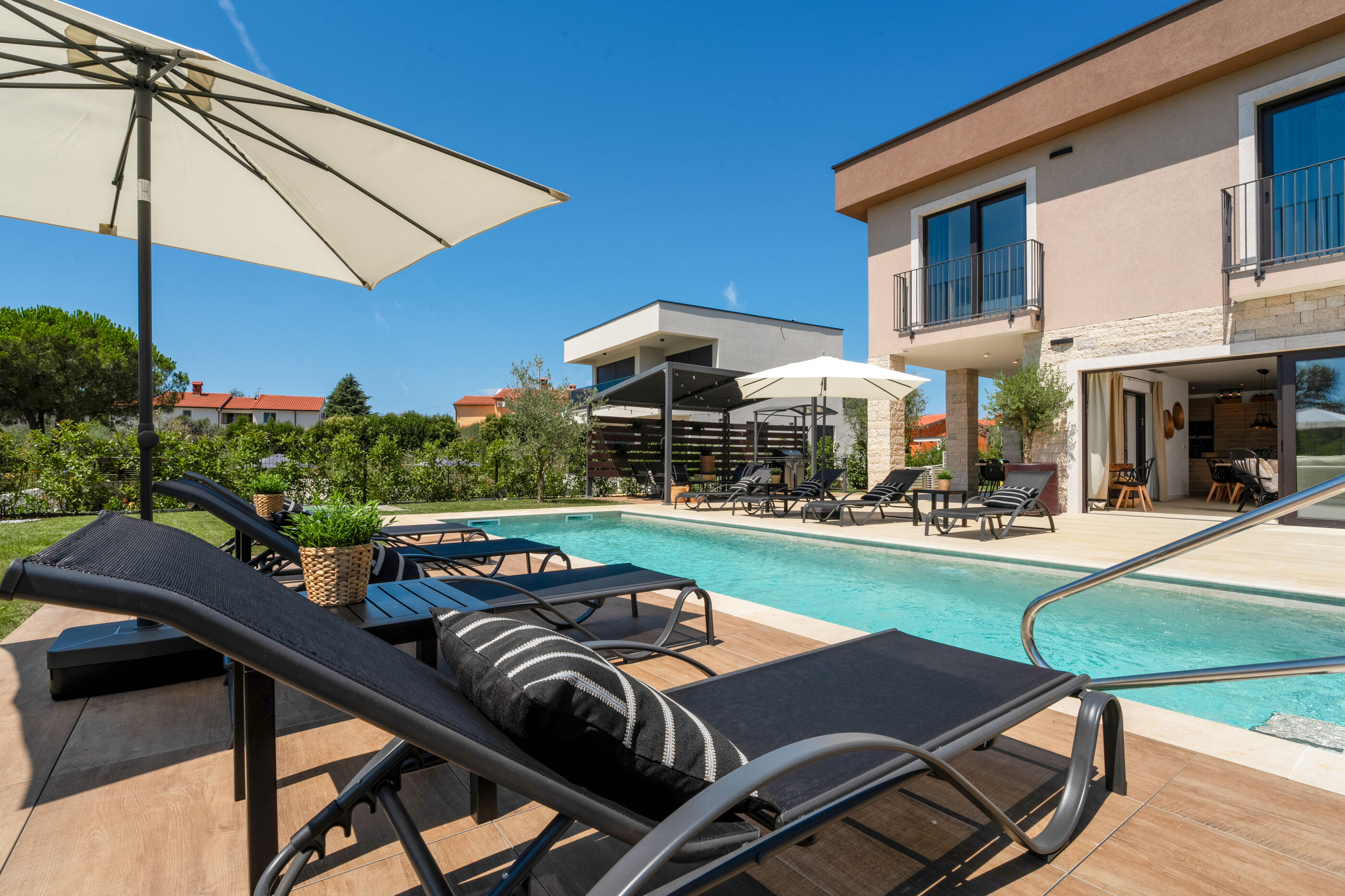 Villa Palazzina I s bazenom i wellnesom 11462-K1