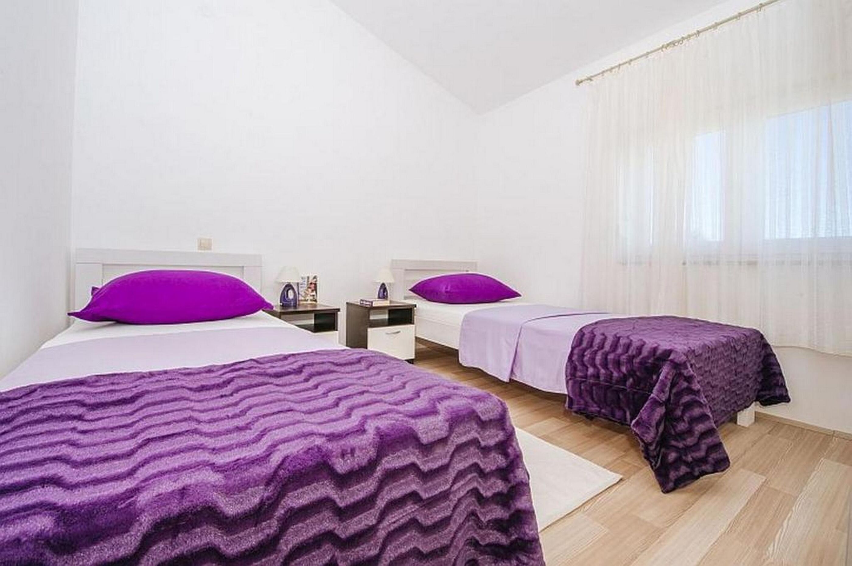 Apartments Perinic 11457-A3