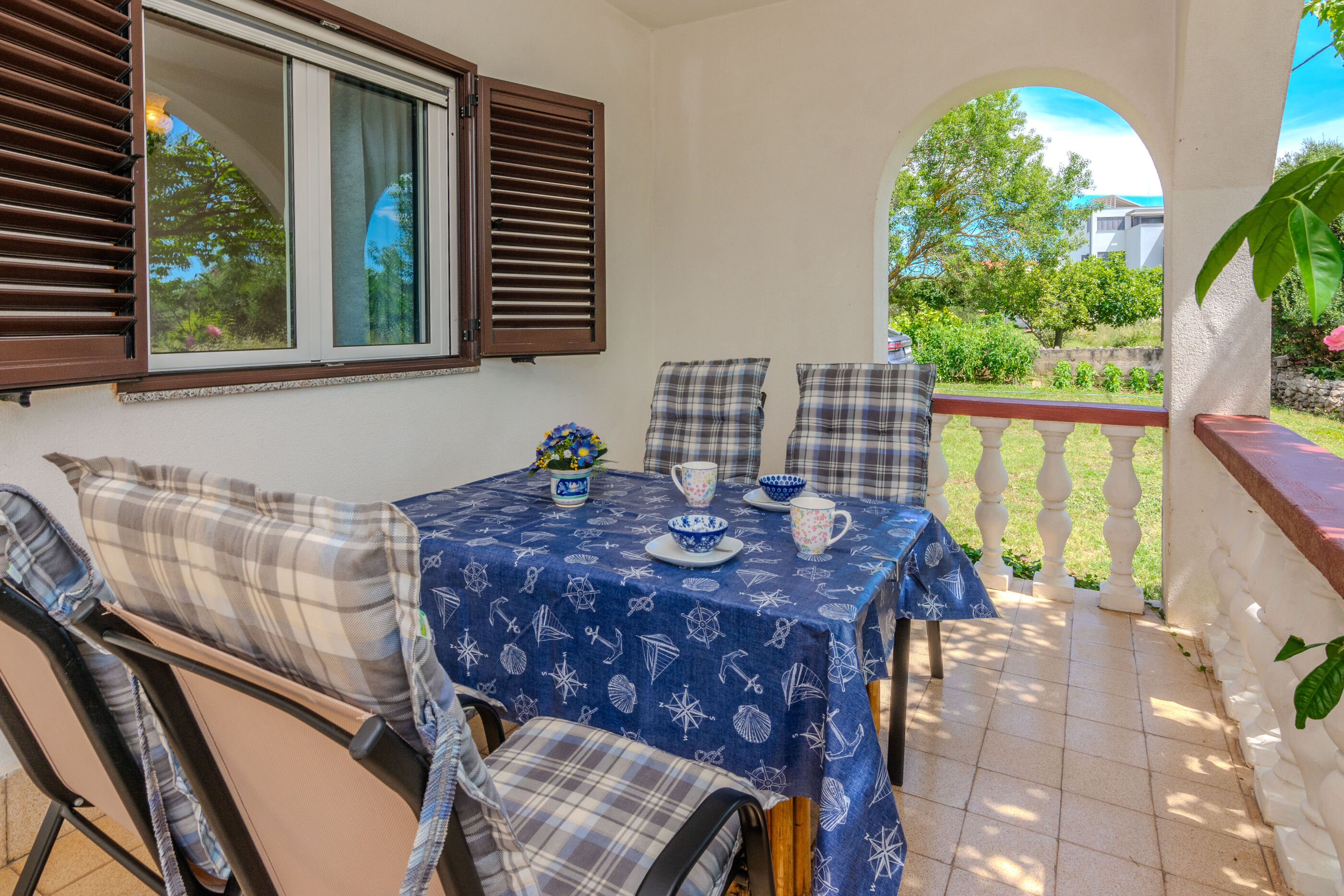 Apartments Ercegovic 11456-A1