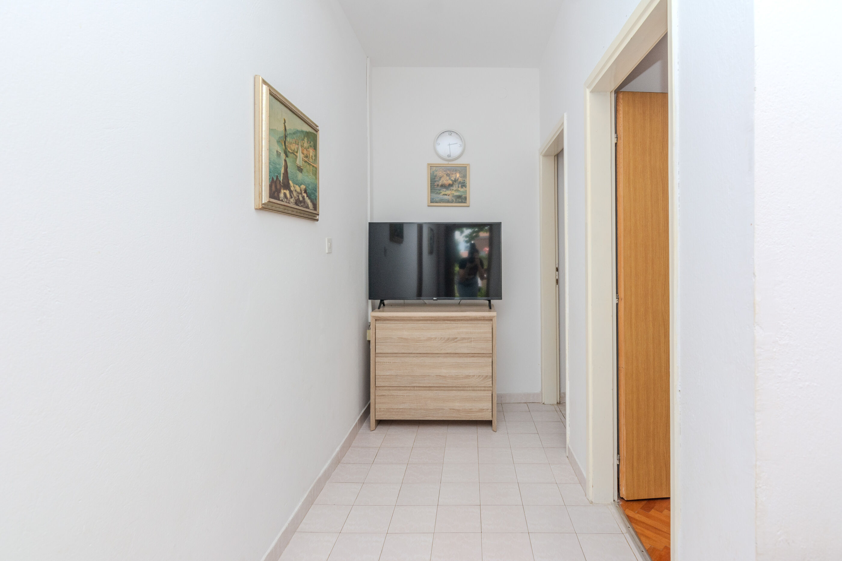 Apartments Ercegovic 11456-A1