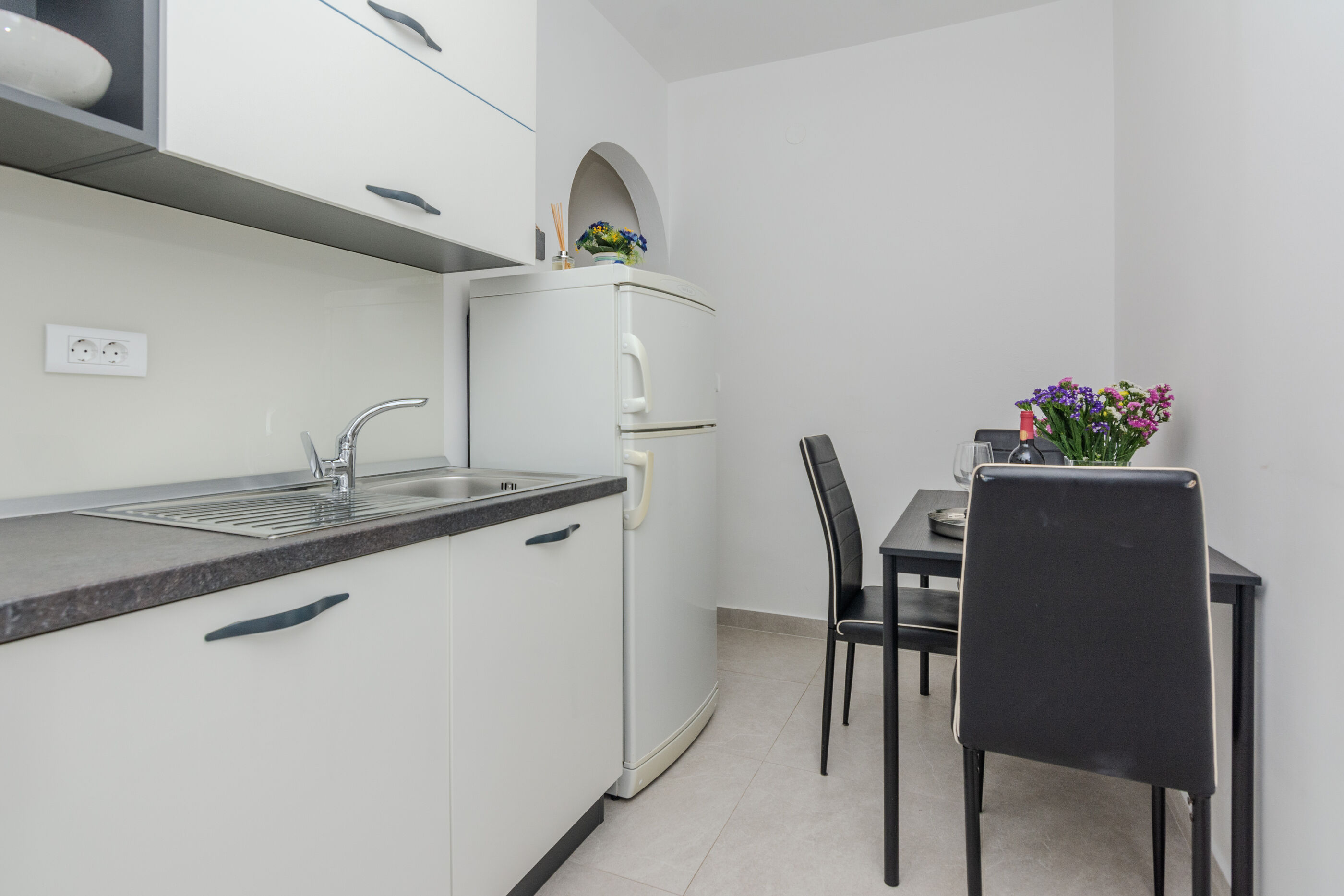 Apartments Ercegovic 11456-A2