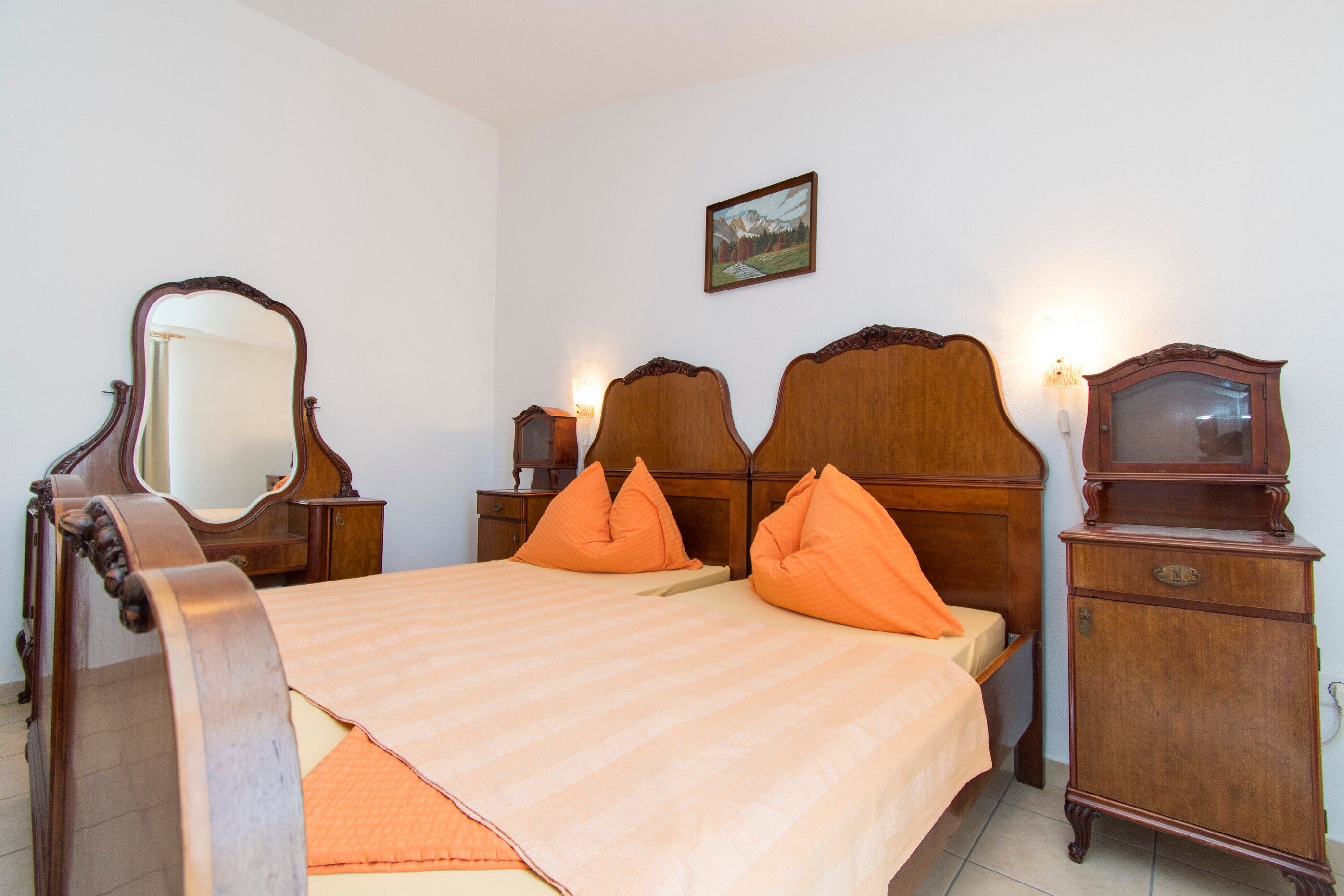 Apartments Antique Ivo 114751-A5