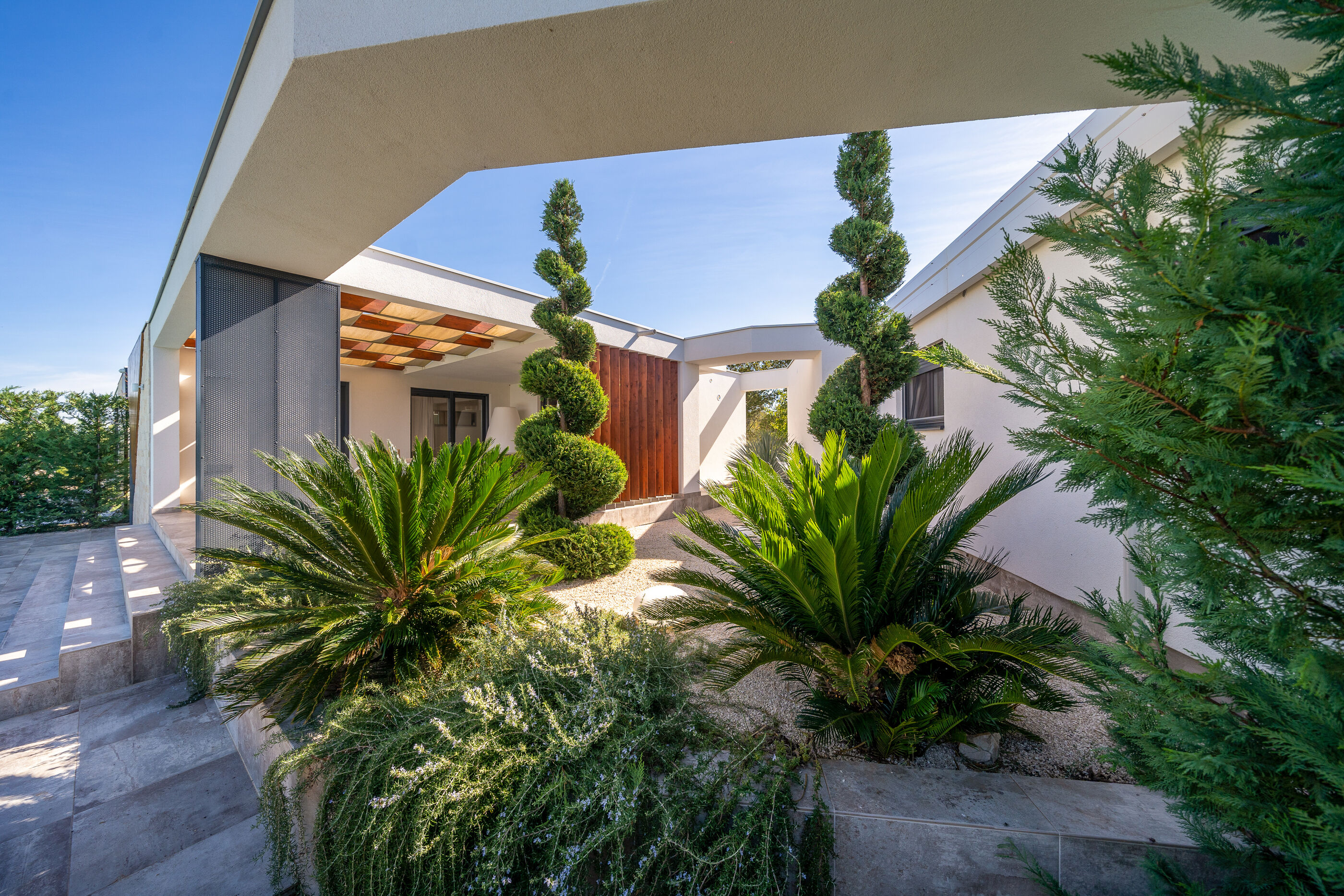 Photo of Villa Royal Green Two