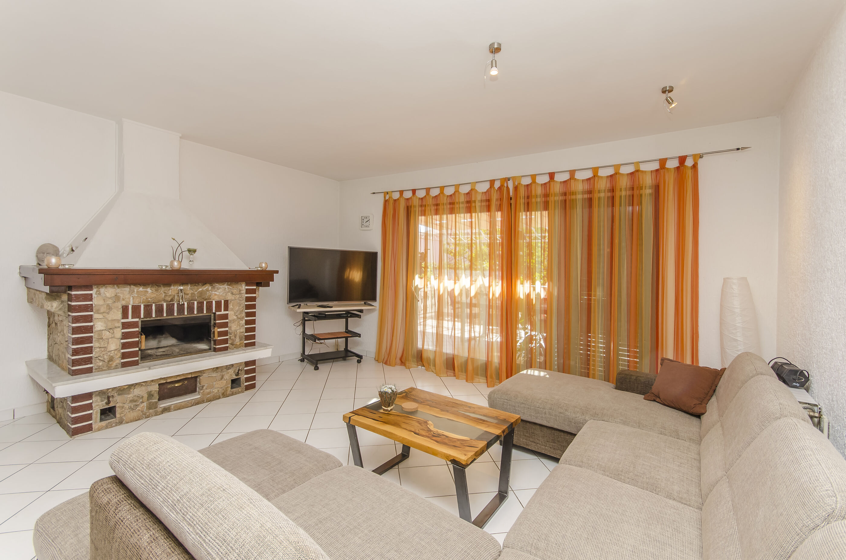 Apartment Tonkica 11201-A1